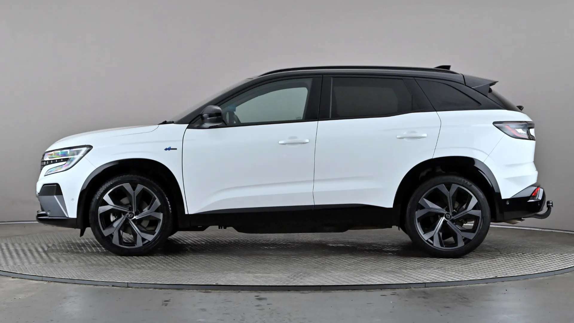A 2023 RENAULT AUSTRAL E-Tech FHEV Techno Esprit Alpine Auto A 2023 RENAULT AUSTRAL E-Tech FHEV Techno Esprit Alpine Auto