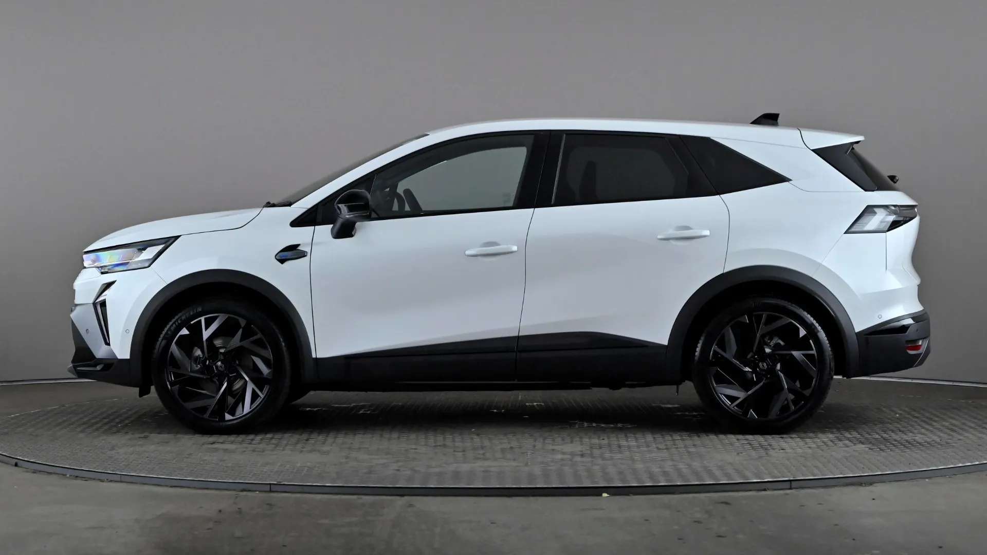 A 2025 RENAULT SYMBIOZ 1.8 E-Tech FHEV 160 Techno Esprit Alpine Auto A 2025 RENAULT SYMBIOZ 1.8 E-Tech FHEV 160 Techno Esprit Alpine Auto