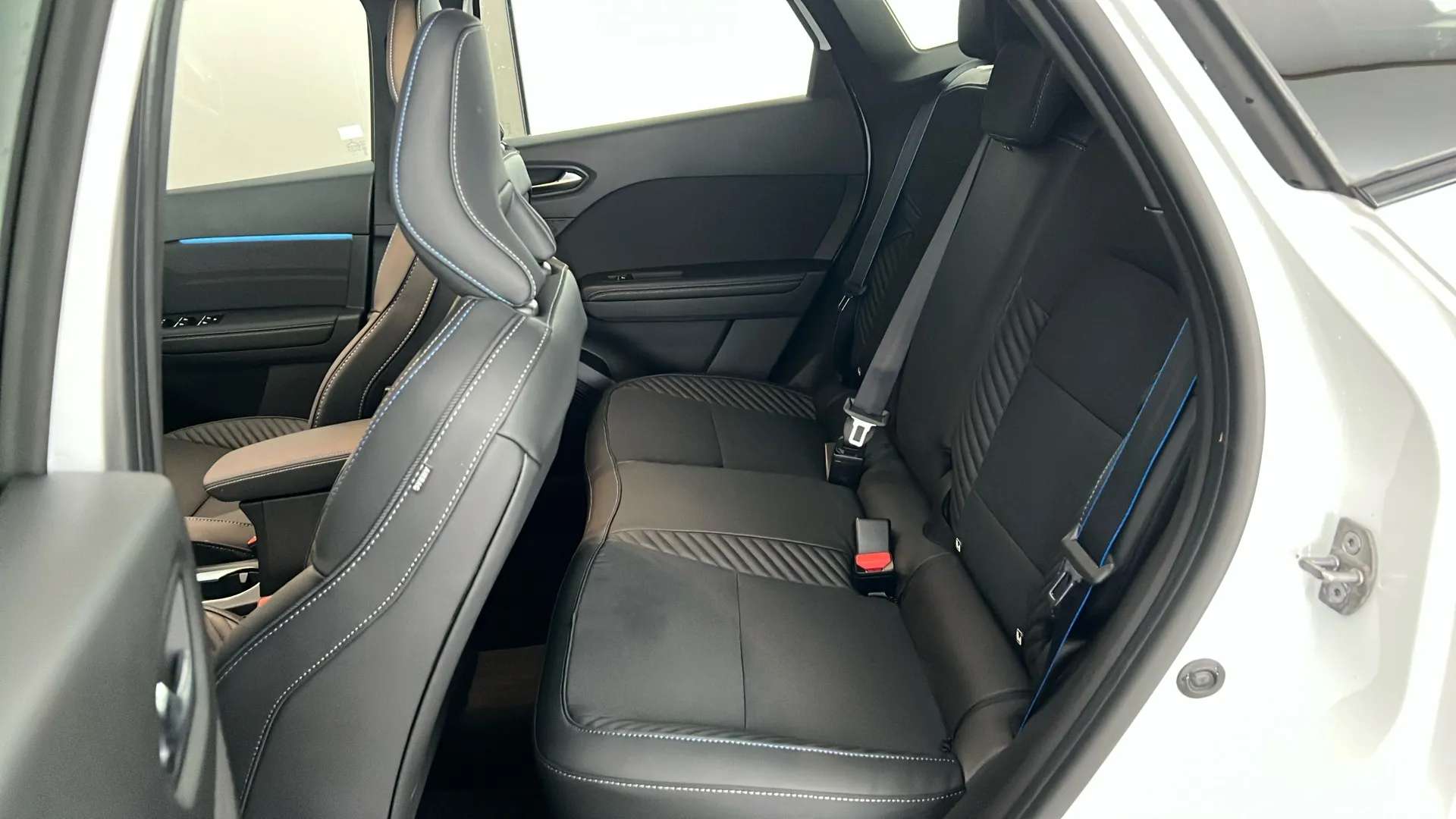 2025 RENAULT SYMBIOZ 2025 RENAULT SYMBIOZ