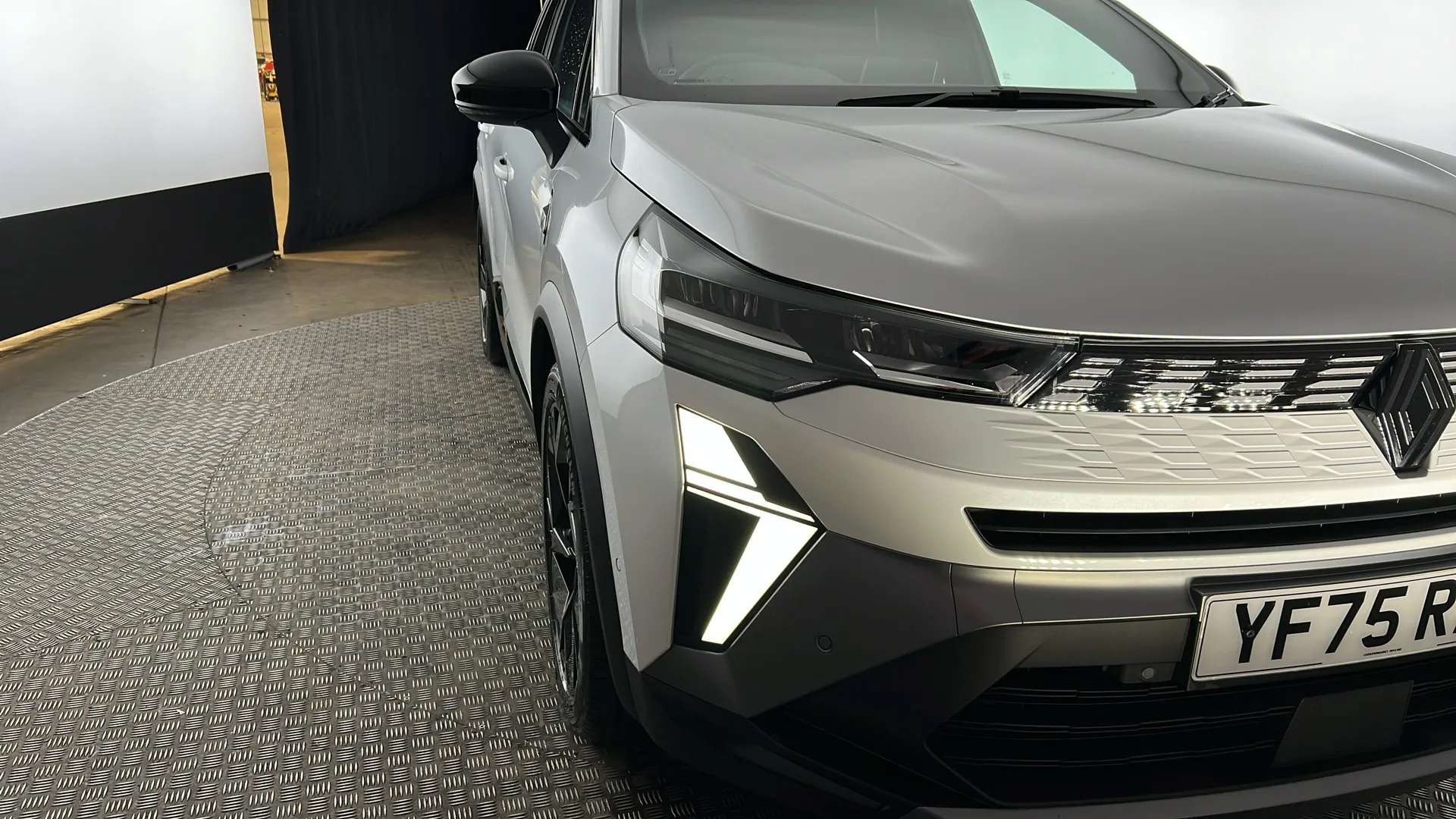 2025 RENAULT SYMBIOZ 2025 RENAULT SYMBIOZ