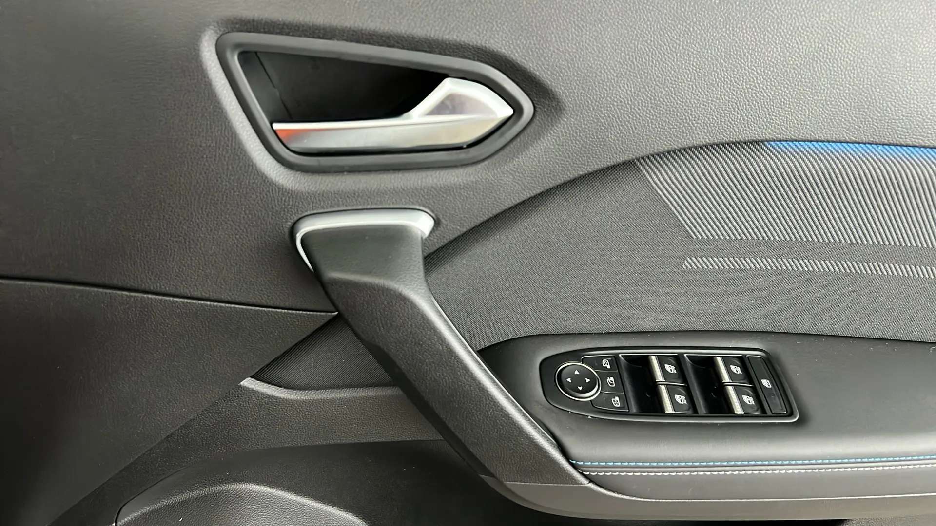 2025 RENAULT SYMBIOZ 2025 RENAULT SYMBIOZ