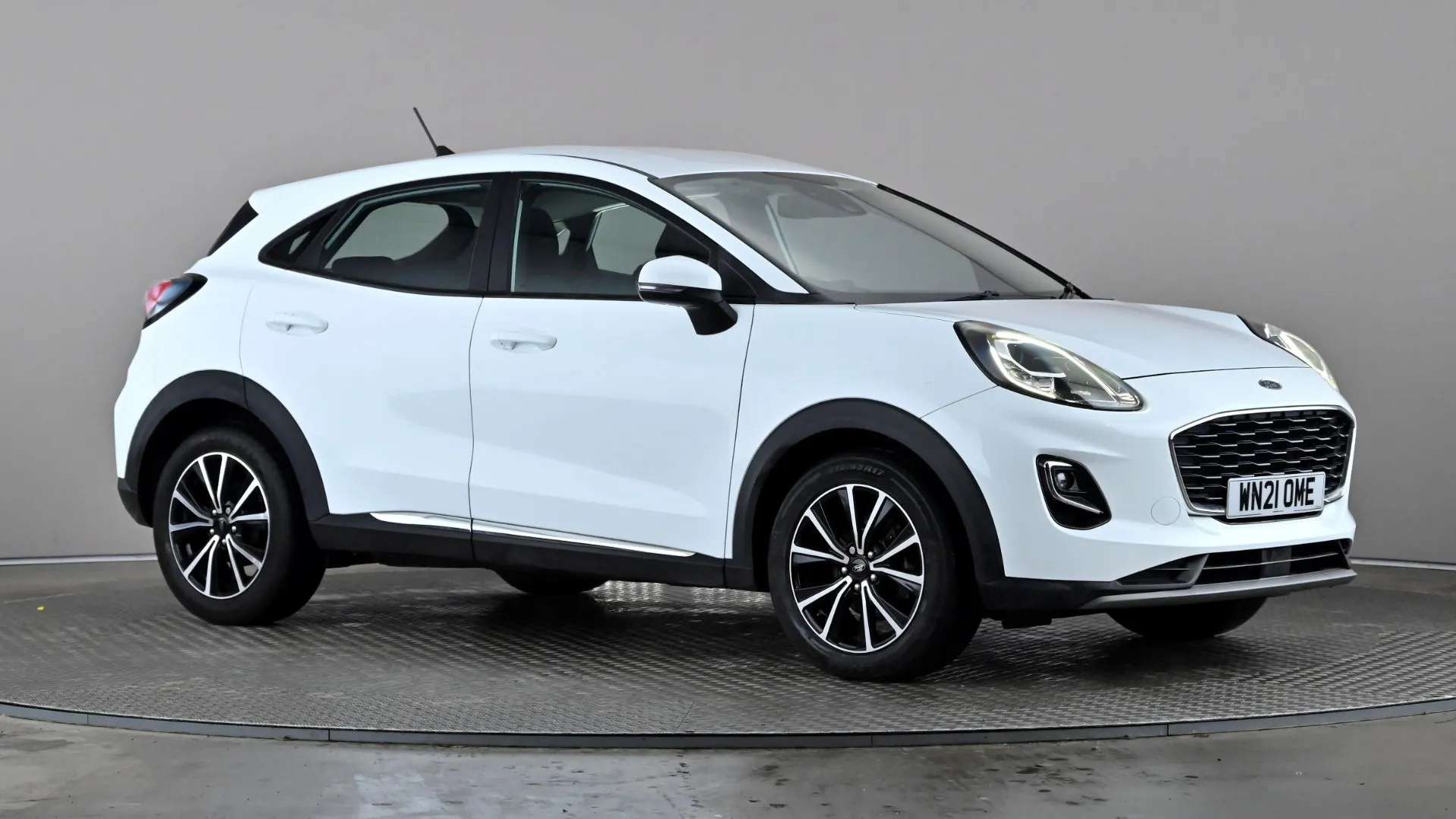 A 2021 FORD PUMA 1.0 EcoBoost Titanium Auto A 2021 FORD PUMA 1.0 EcoBoost Titanium Auto