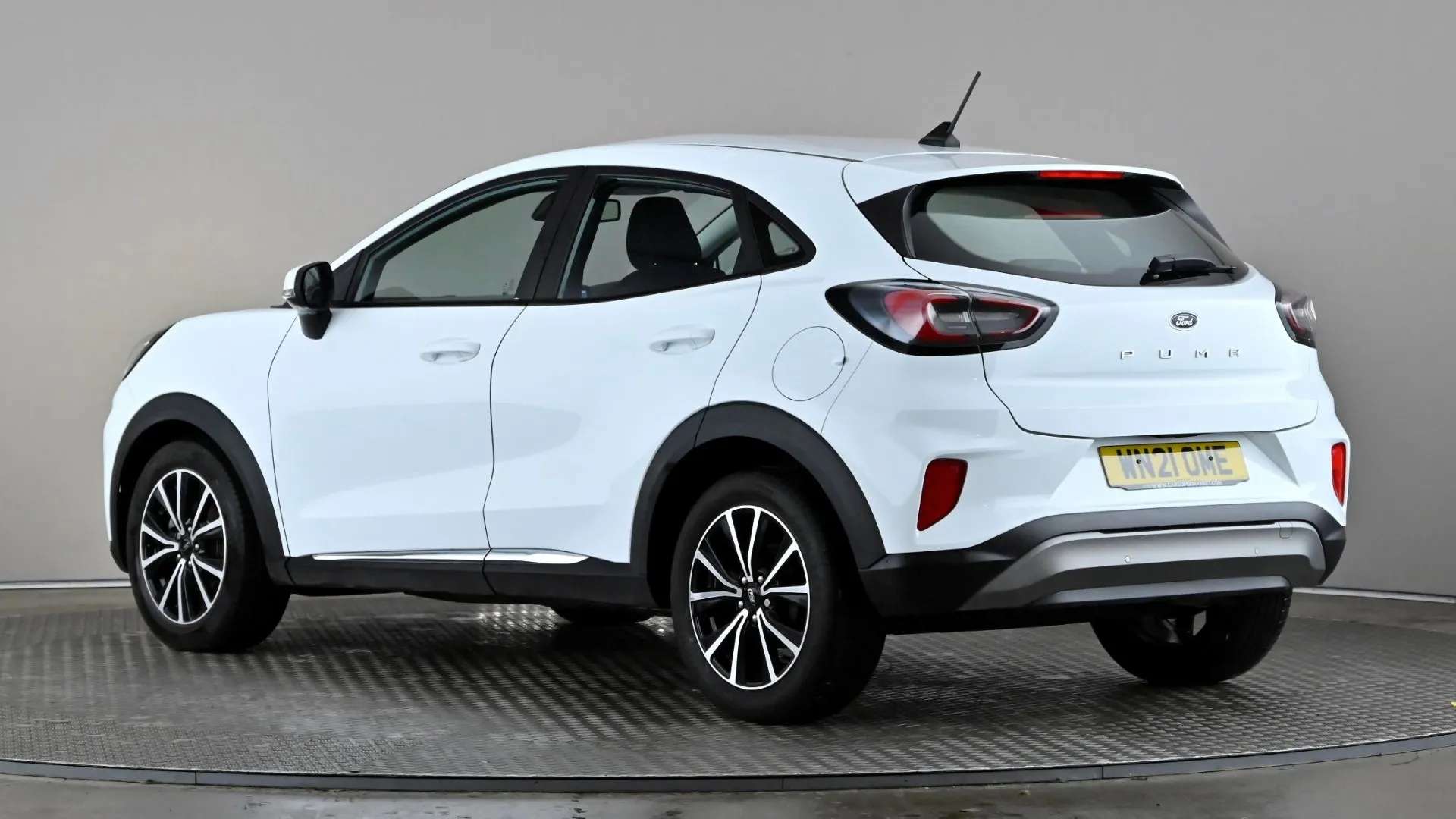 A 2021 FORD PUMA 1.0 EcoBoost Titanium Auto A 2021 FORD PUMA 1.0 EcoBoost Titanium Auto