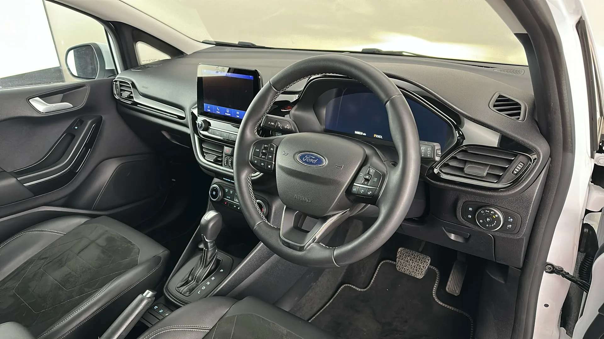 2022 FORD FIESTA 2022 FORD FIESTA