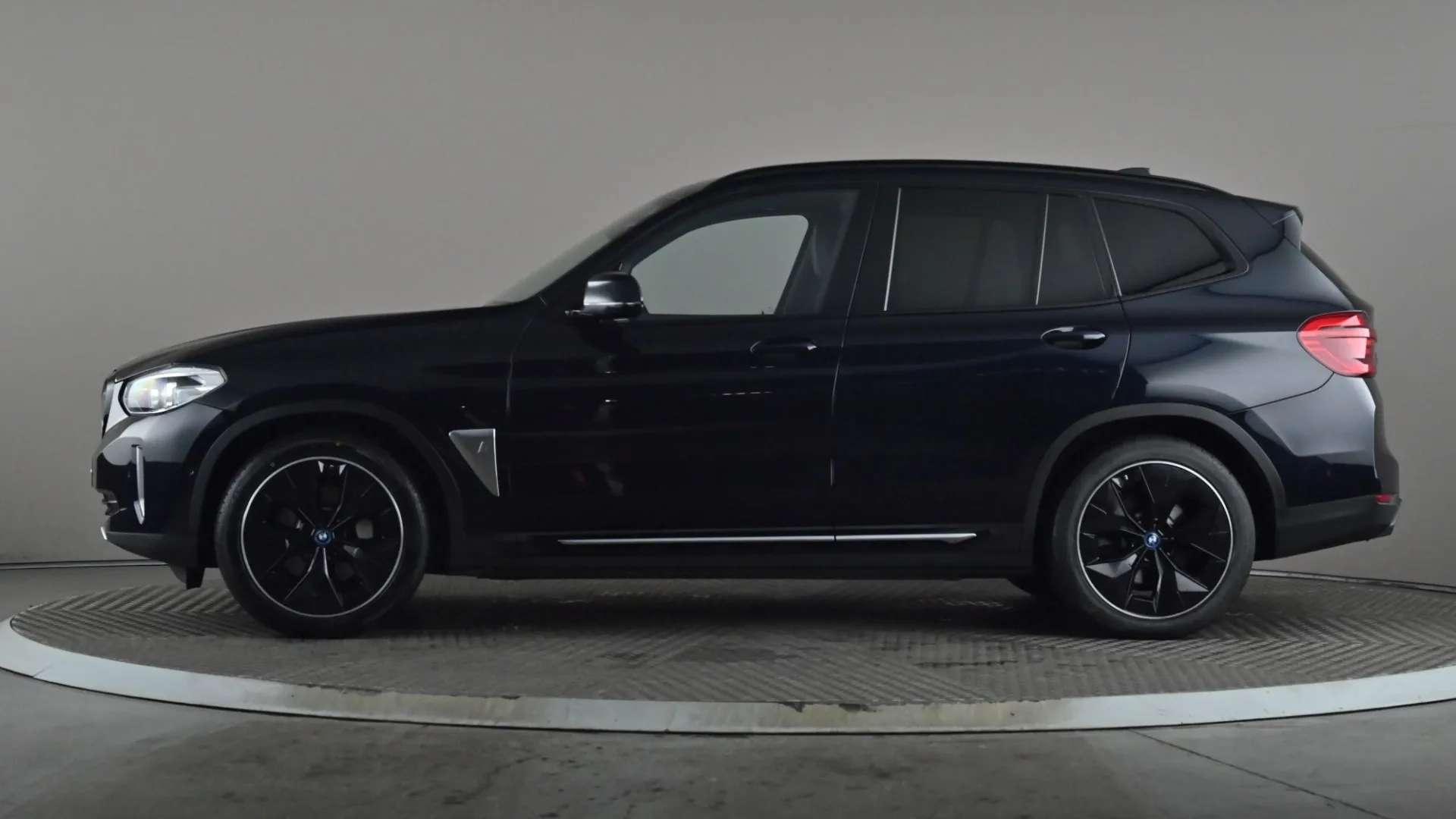 A 2021 BMW IX3 210kW Premier Edition 80kWh Auto A 2021 BMW IX3 210kW Premier Edition 80kWh Auto