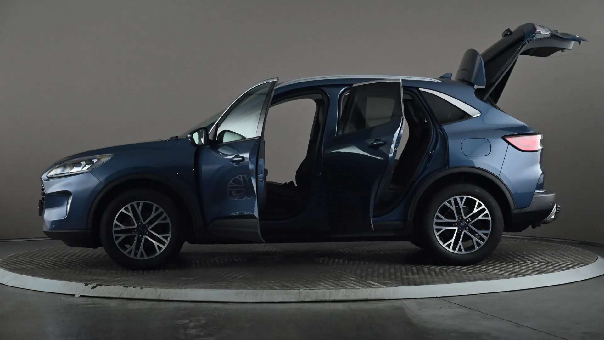 2022 FORD KUGA 2022 FORD KUGA