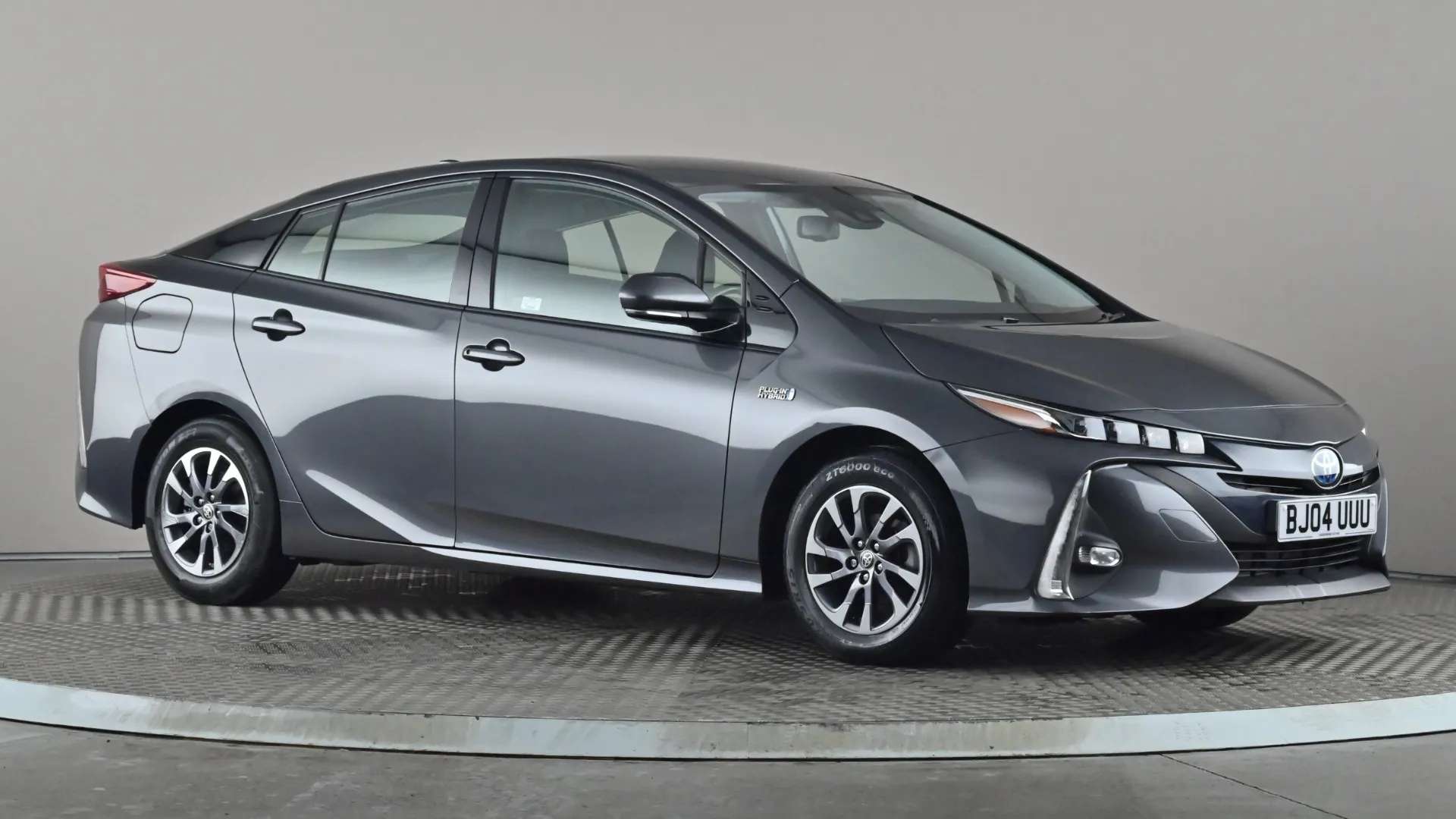 A 2018 TOYOTA PRIUS 1.8 VVTi Plug-in Business Edition Plus CVT A 2018 TOYOTA PRIUS 1.8 VVTi Plug-in Business Edition Plus CVT