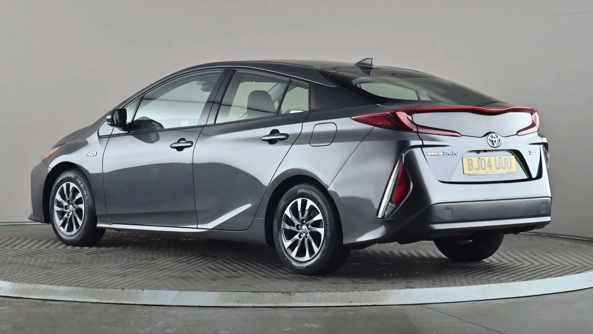 A 2018 TOYOTA PRIUS 1.8 VVTi Plug-in Business Edition Plus CVT A 2018 TOYOTA PRIUS 1.8 VVTi Plug-in Business Edition Plus CVT