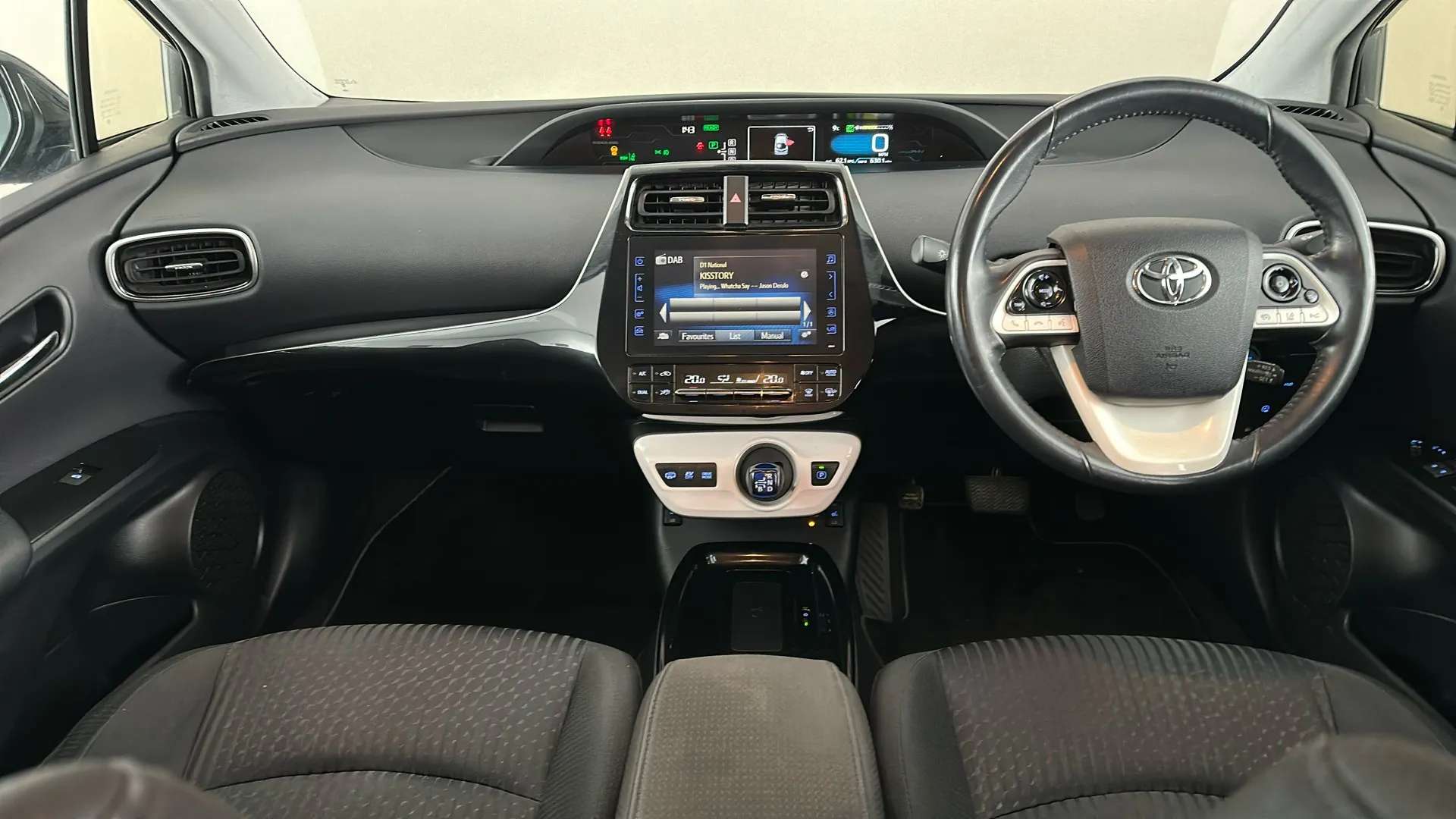 2018 TOYOTA PRIUS 2018 TOYOTA PRIUS