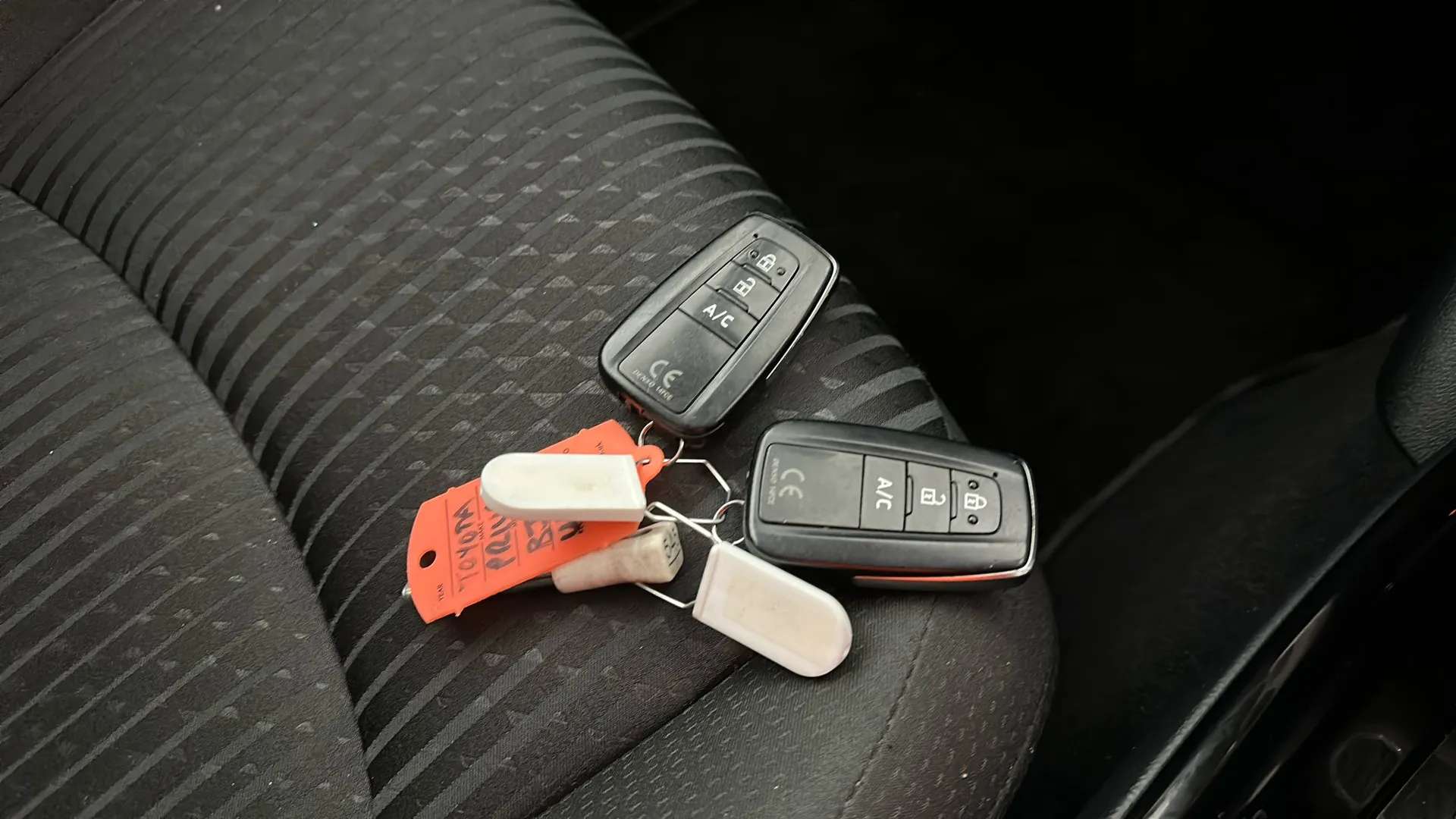 2018 TOYOTA PRIUS 2018 TOYOTA PRIUS