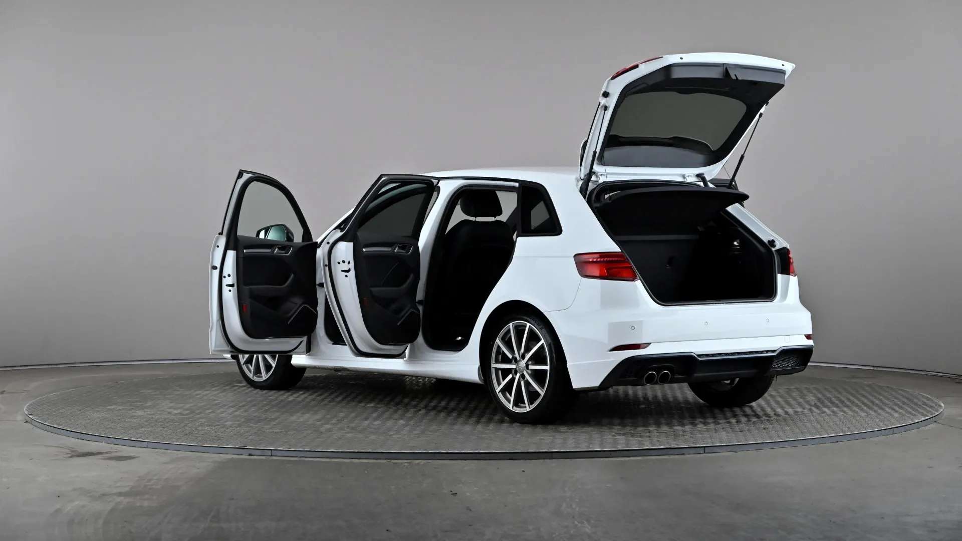 2018 AUDI A3 2018 AUDI A3