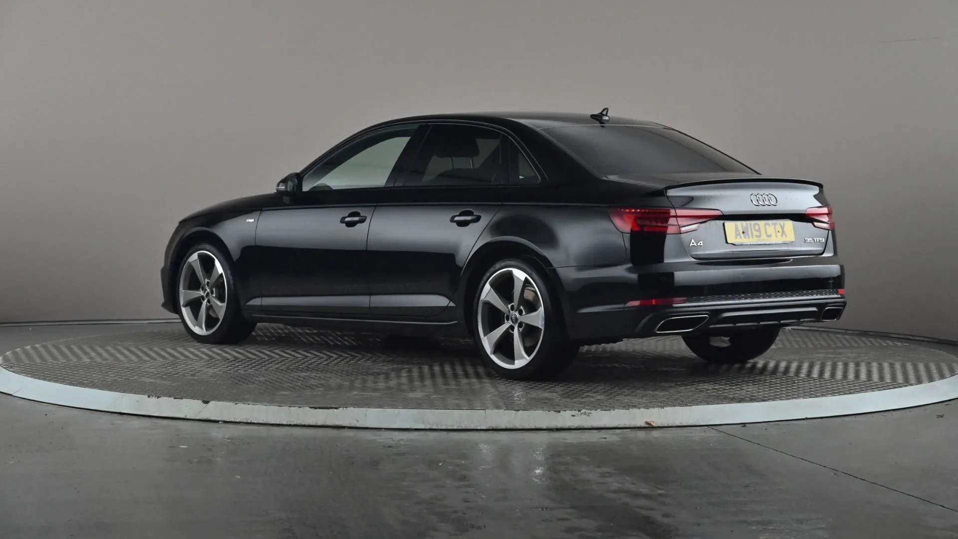 A 2019 AUDI A4 35 TFSI Black Edition S Tronic A 2019 AUDI A4 35 TFSI Black Edition S Tronic