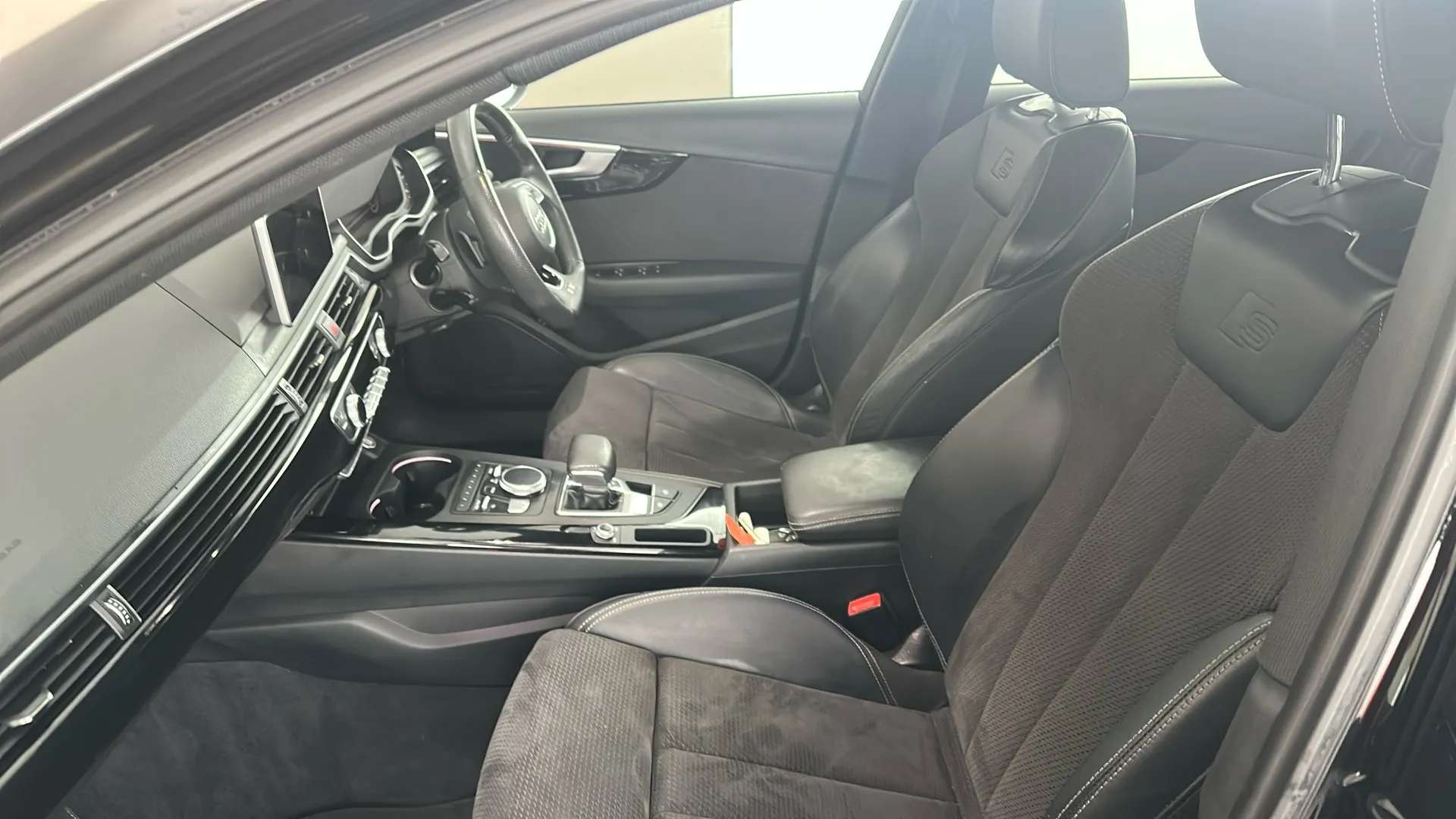 2019 AUDI A4 2019 AUDI A4