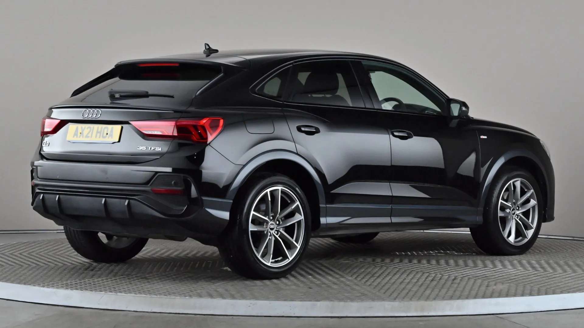 2021 AUDI Q3 2021 AUDI Q3