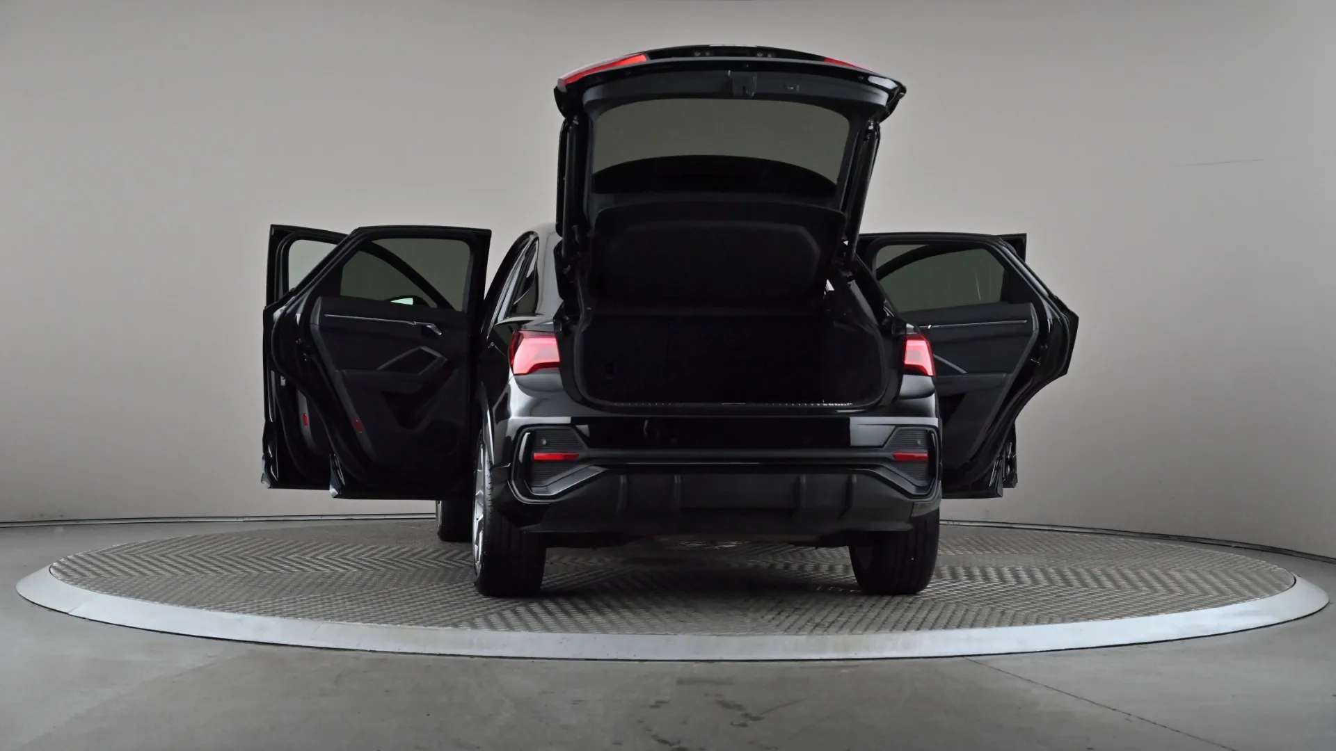 2021 AUDI Q3 2021 AUDI Q3
