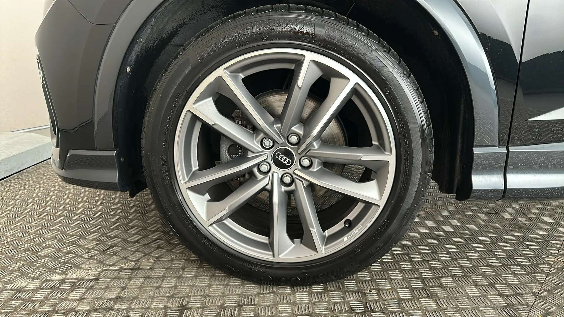 2021 AUDI Q3 2021 AUDI Q3