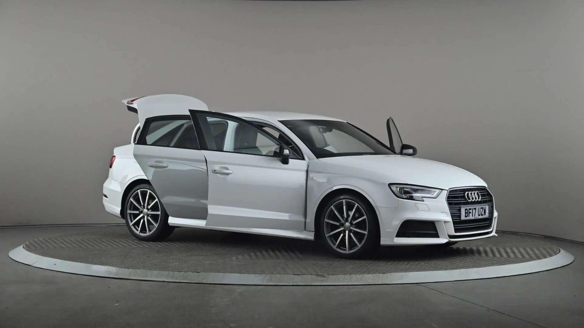 2017 AUDI A3 2017 AUDI A3