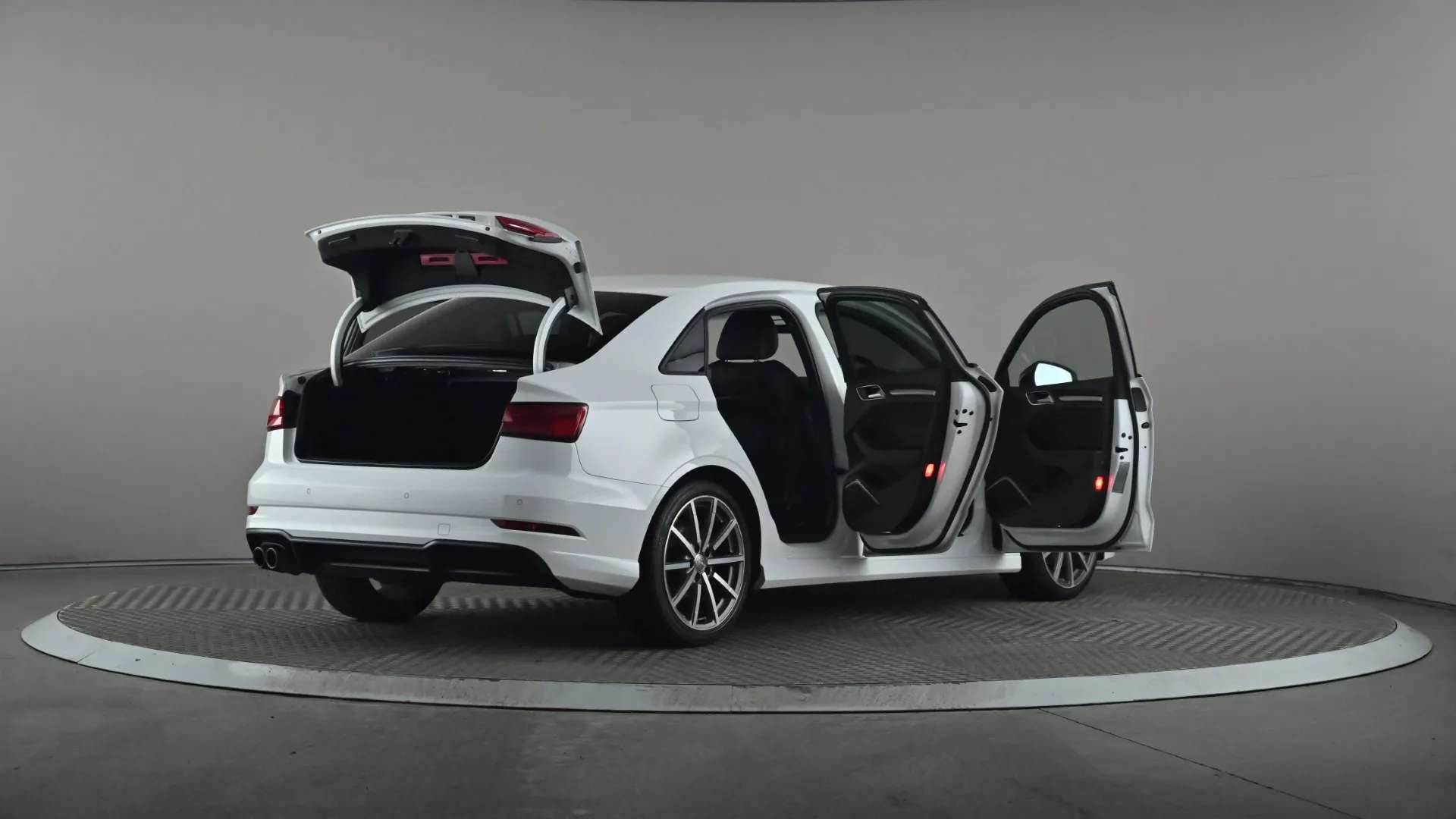 2017 AUDI A3 2017 AUDI A3