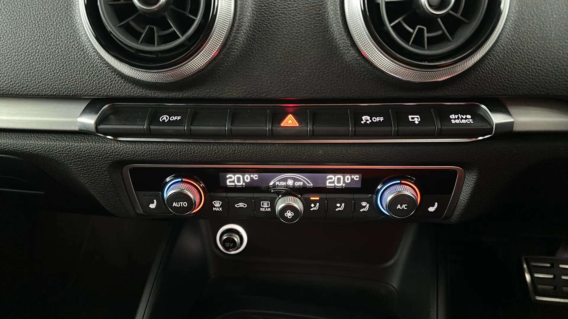 2017 AUDI A3 2017 AUDI A3