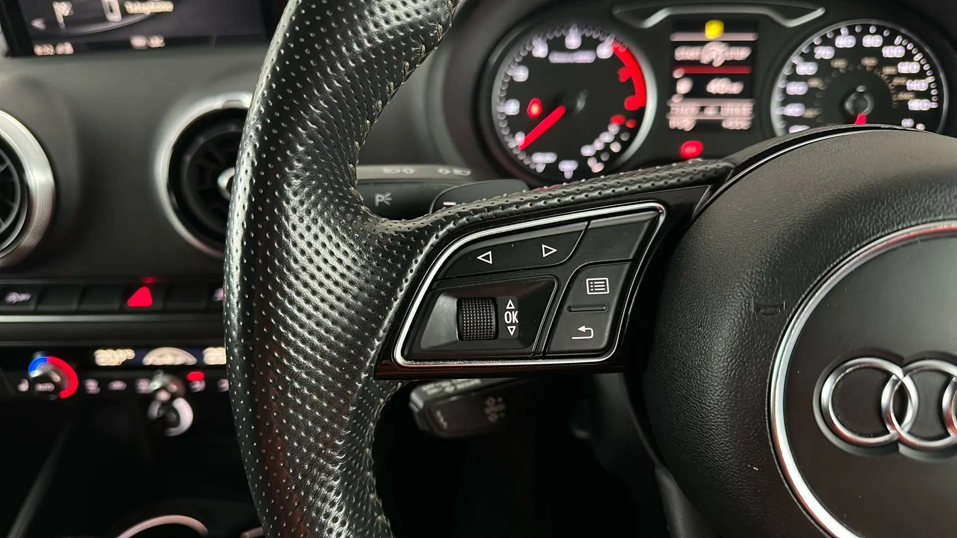 2017 AUDI A3 2017 AUDI A3