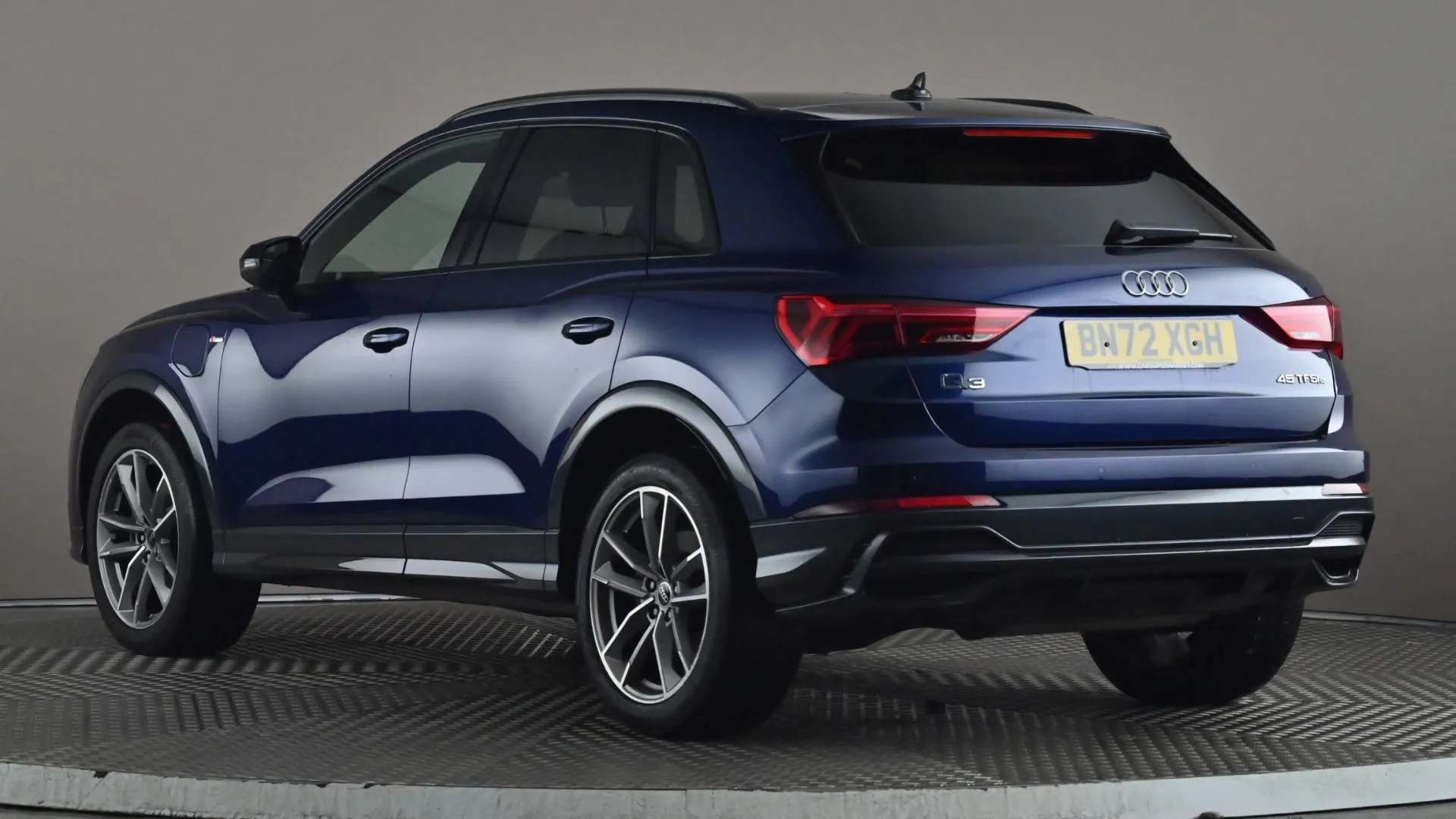 A 2022 AUDI Q3 45 TFSI e Black Edition S Tronic A 2022 AUDI Q3 45 TFSI e Black Edition S Tronic