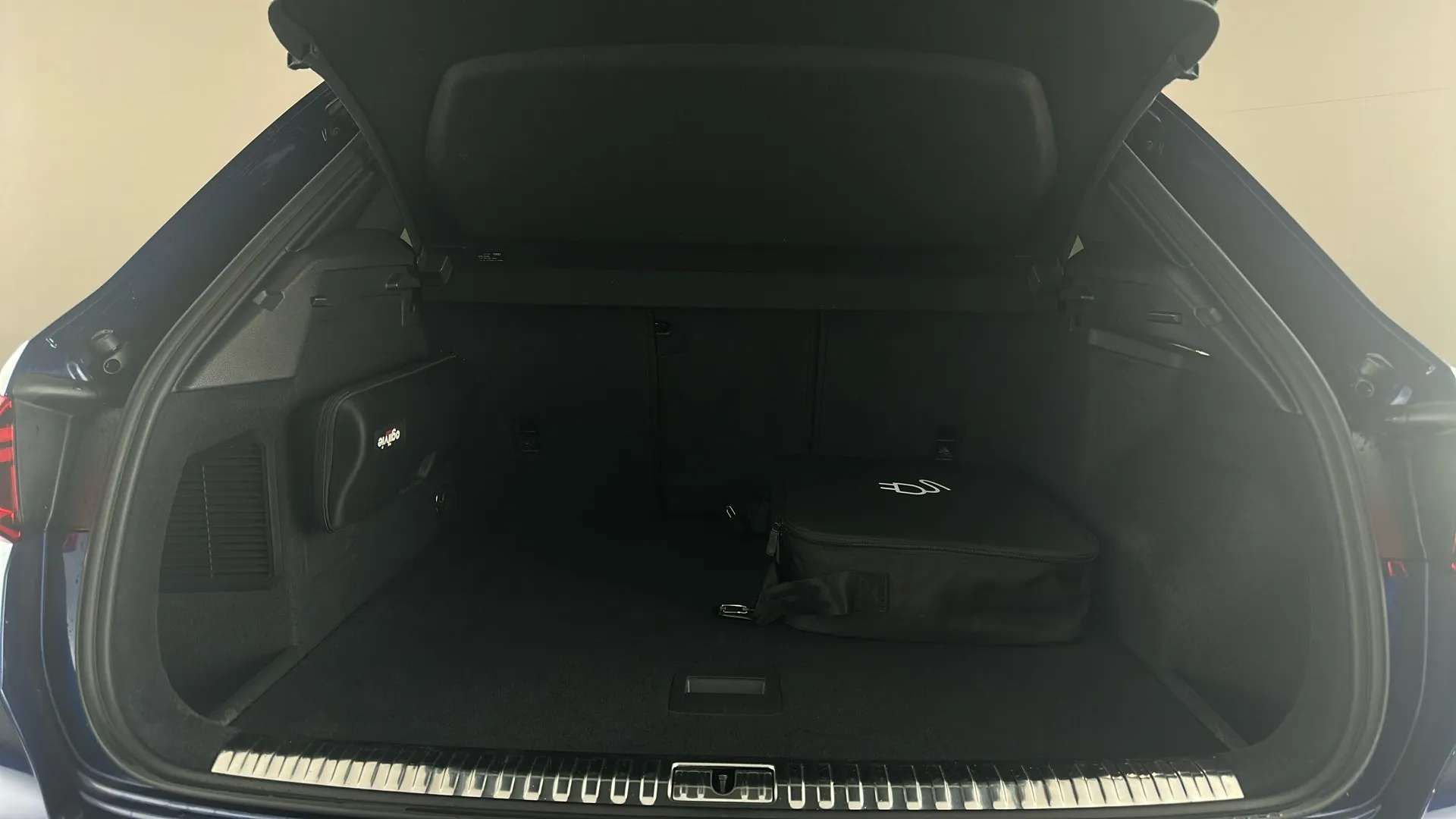 2022 AUDI Q3 2022 AUDI Q3