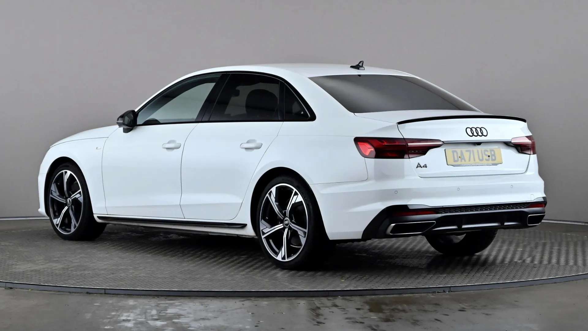 2022 AUDI A4 2022 AUDI A4