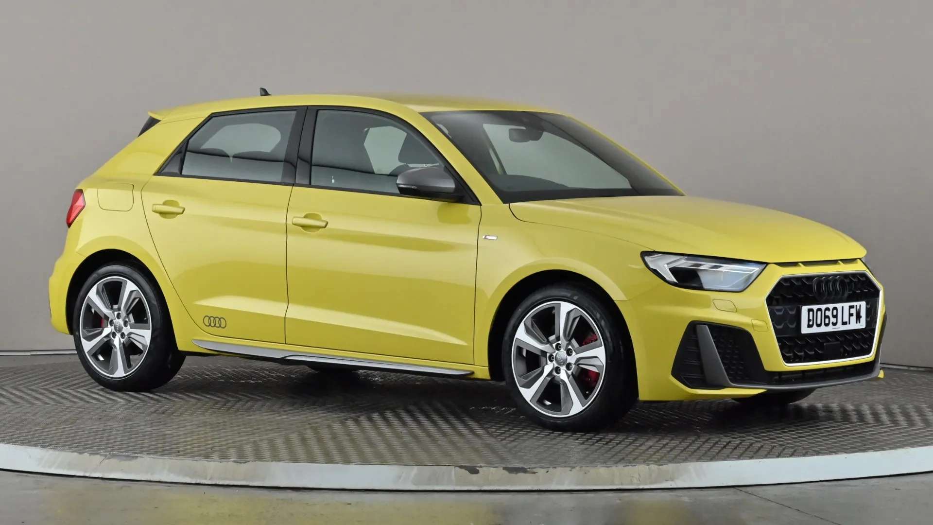 A 2019 AUDI A1 40 TFSI S Line Competition S Tronic A 2019 AUDI A1 40 TFSI S Line Competition S Tronic