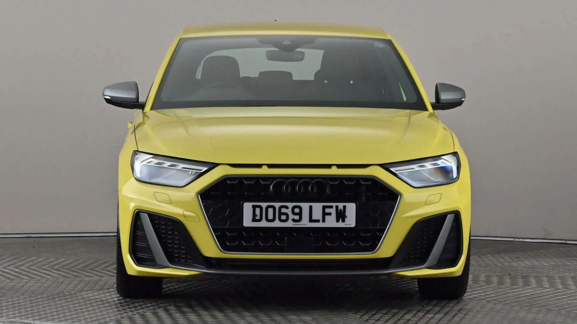A 2019 AUDI A1 40 TFSI S Line Competition S Tronic A 2019 AUDI A1 40 TFSI S Line Competition S Tronic