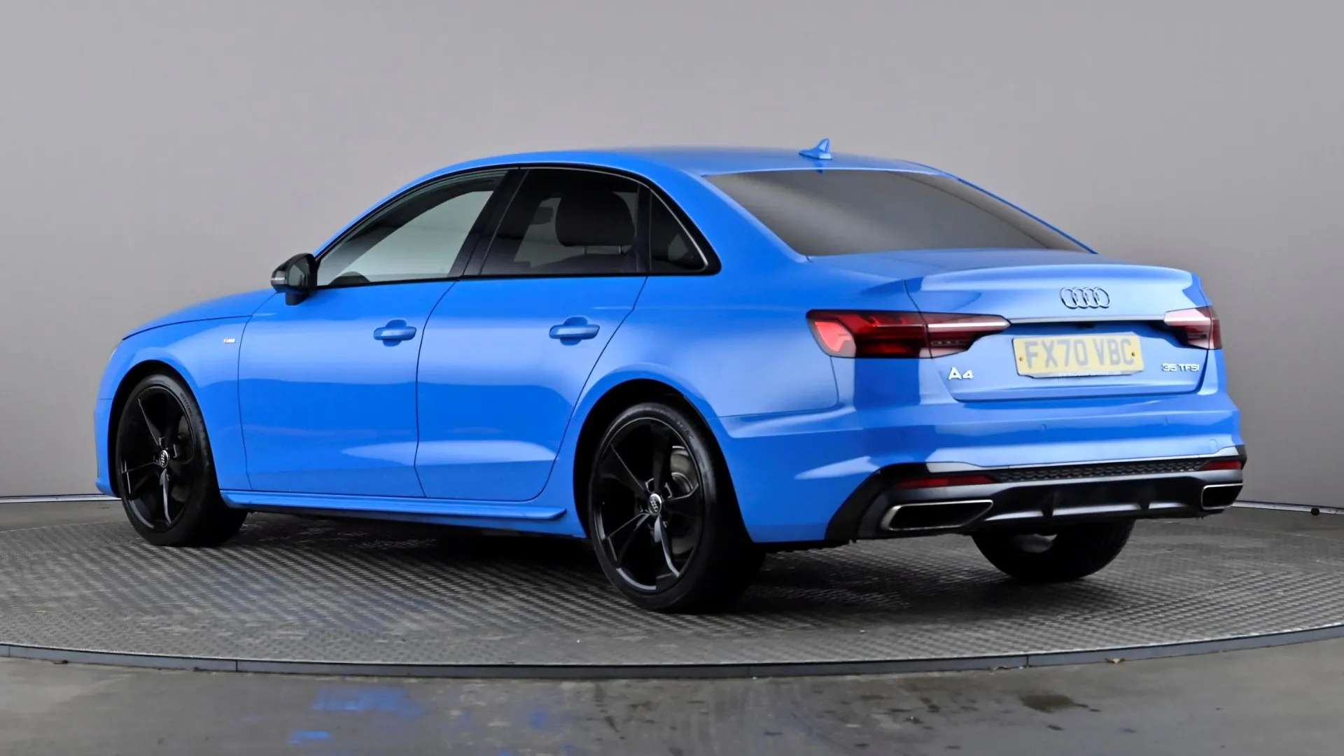 A 2020 AUDI A4 35 TFSI Black Edition S Tronic A 2020 AUDI A4 35 TFSI Black Edition S Tronic