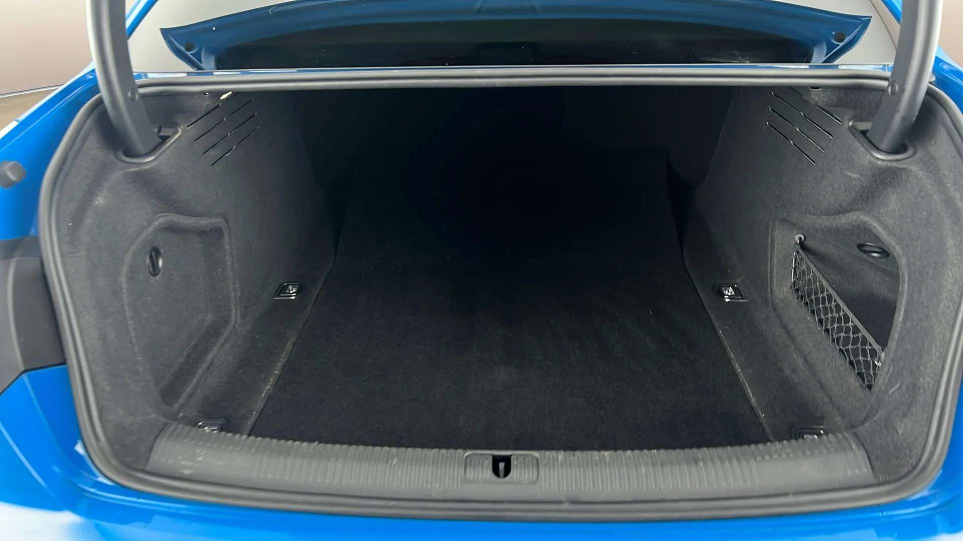 2020 AUDI A4 2020 AUDI A4