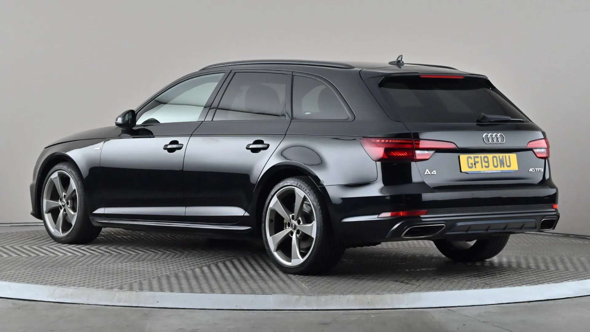 A 2019 AUDI A4 40 TFSI Black Edition S Tronic A 2019 AUDI A4 40 TFSI Black Edition S Tronic