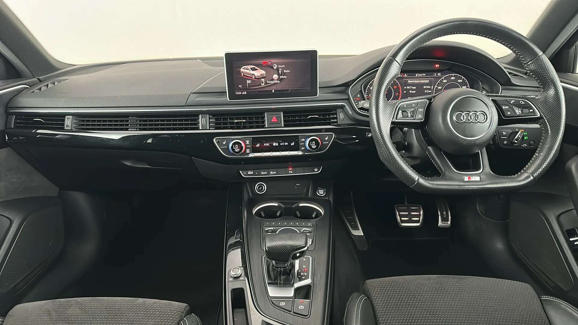 2019 AUDI A4 2019 AUDI A4