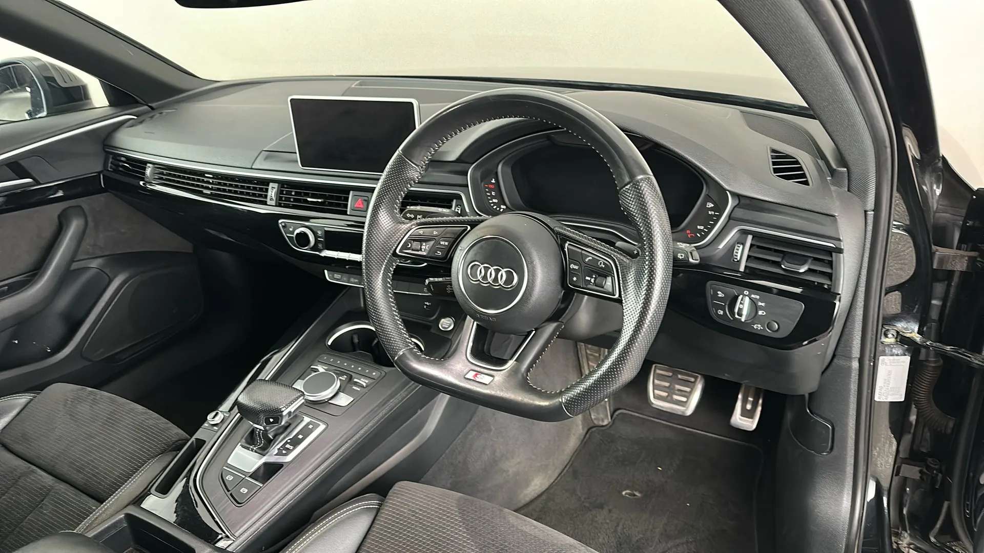 2019 AUDI A4 2019 AUDI A4