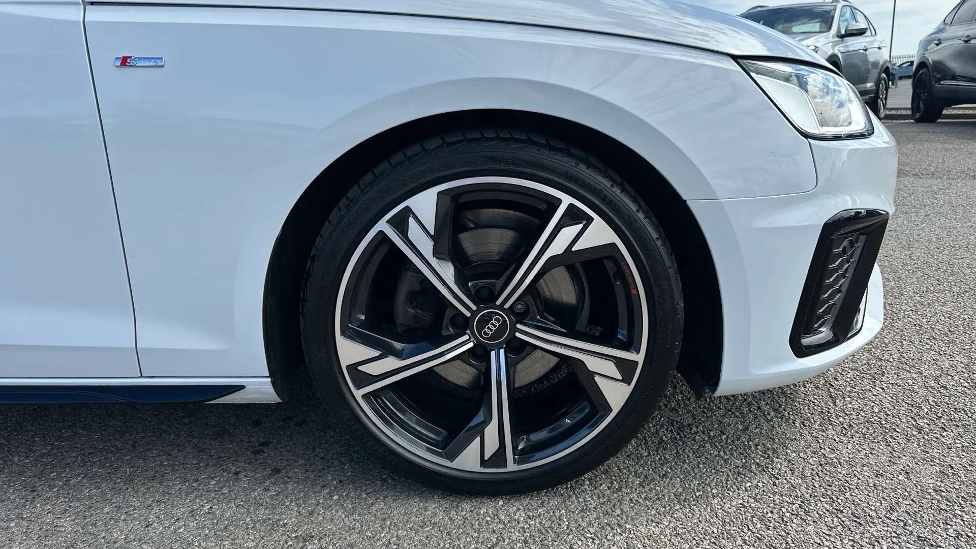 2023 AUDI A4 2023 AUDI A4