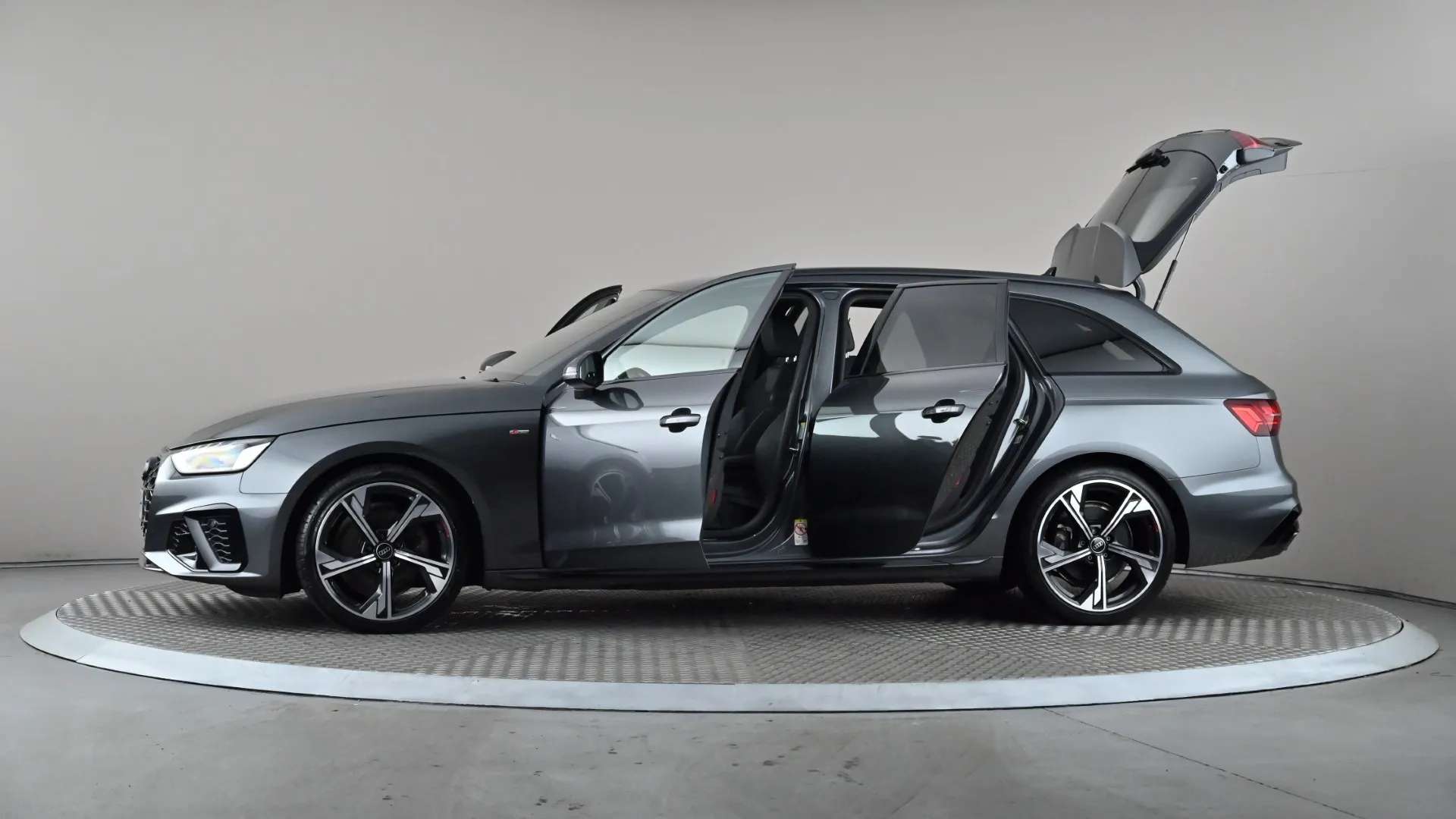 2023 AUDI A4 2023 AUDI A4