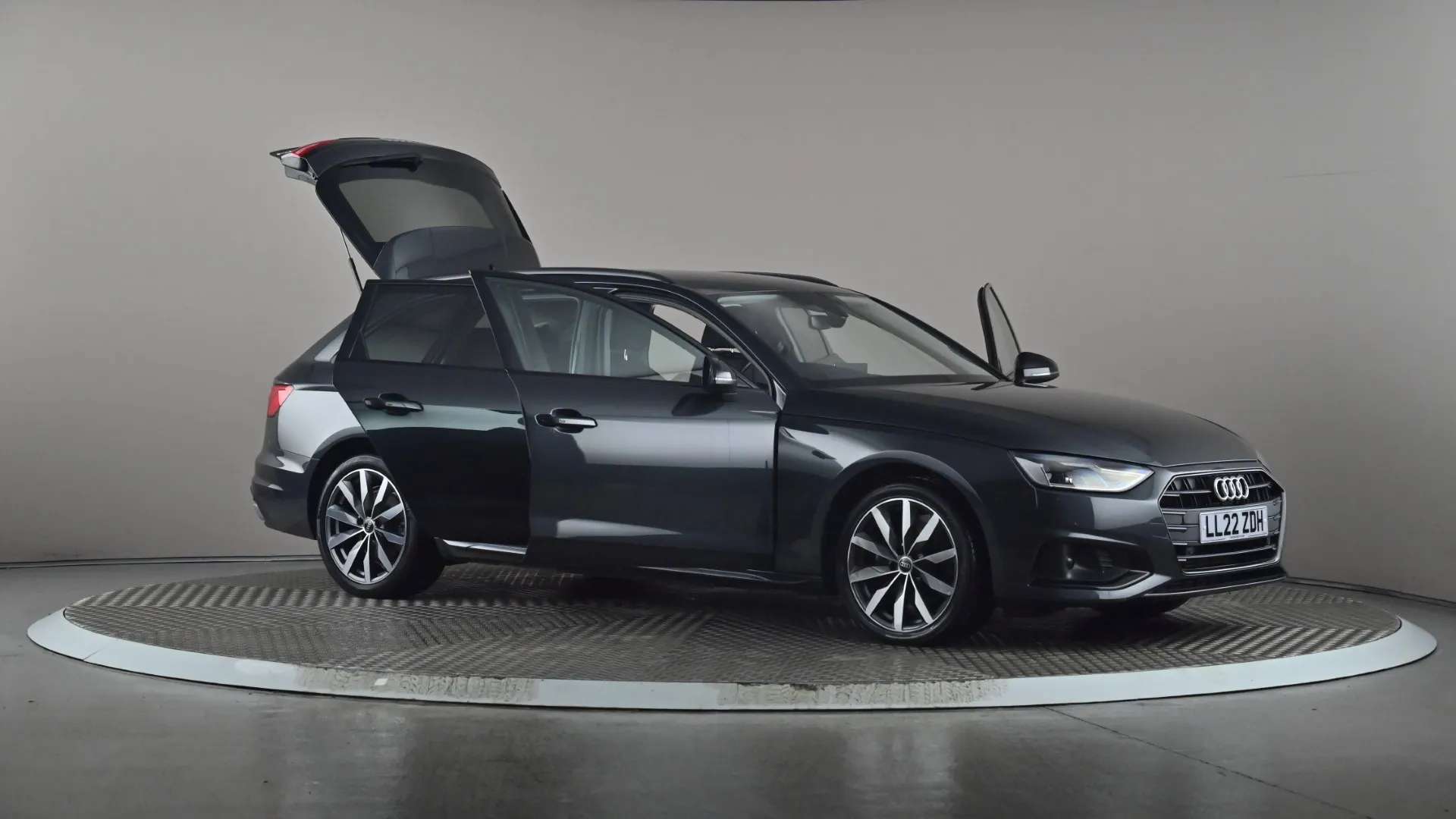 2022 AUDI A4 2022 AUDI A4