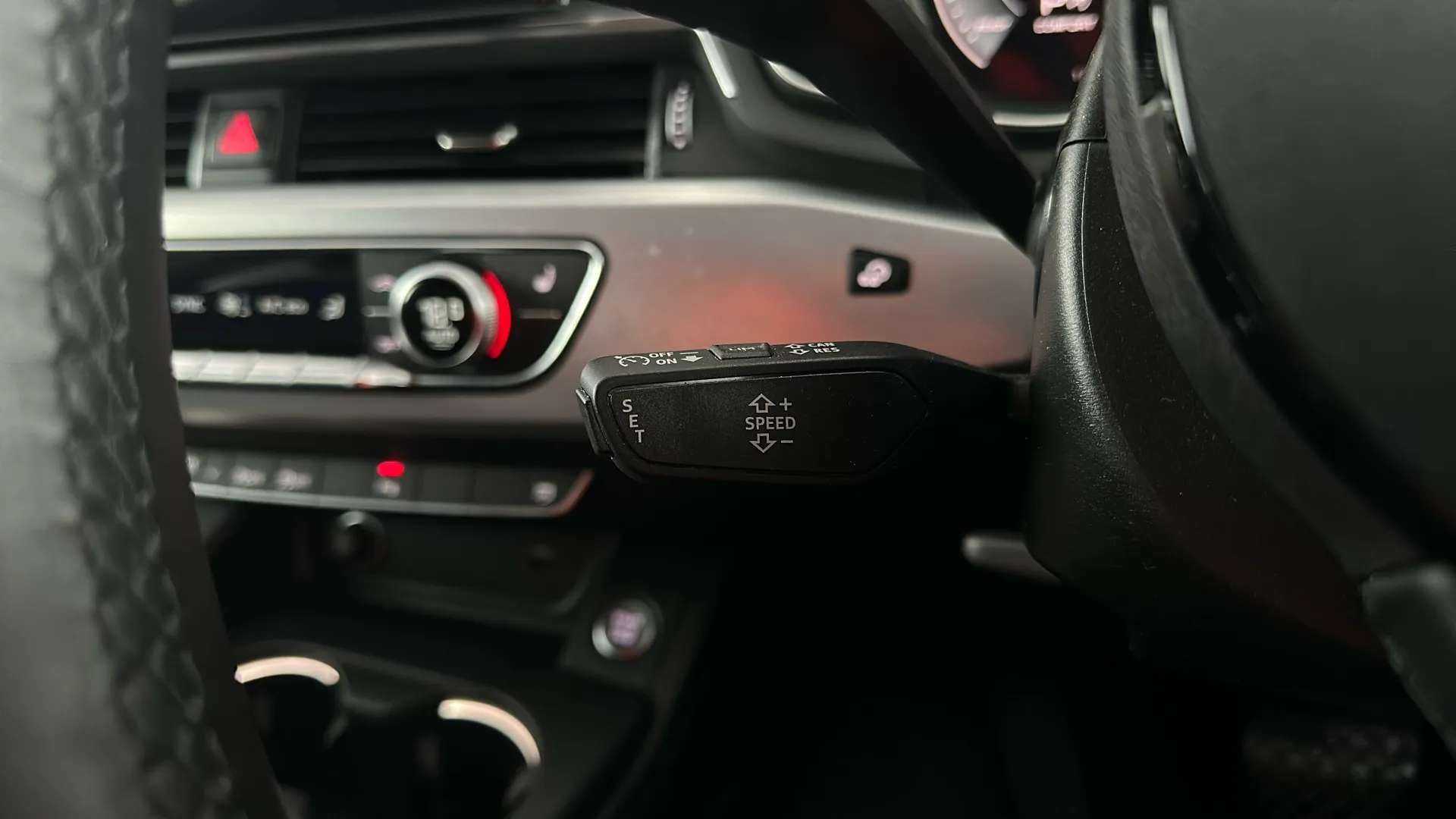 2022 AUDI A4 2022 AUDI A4