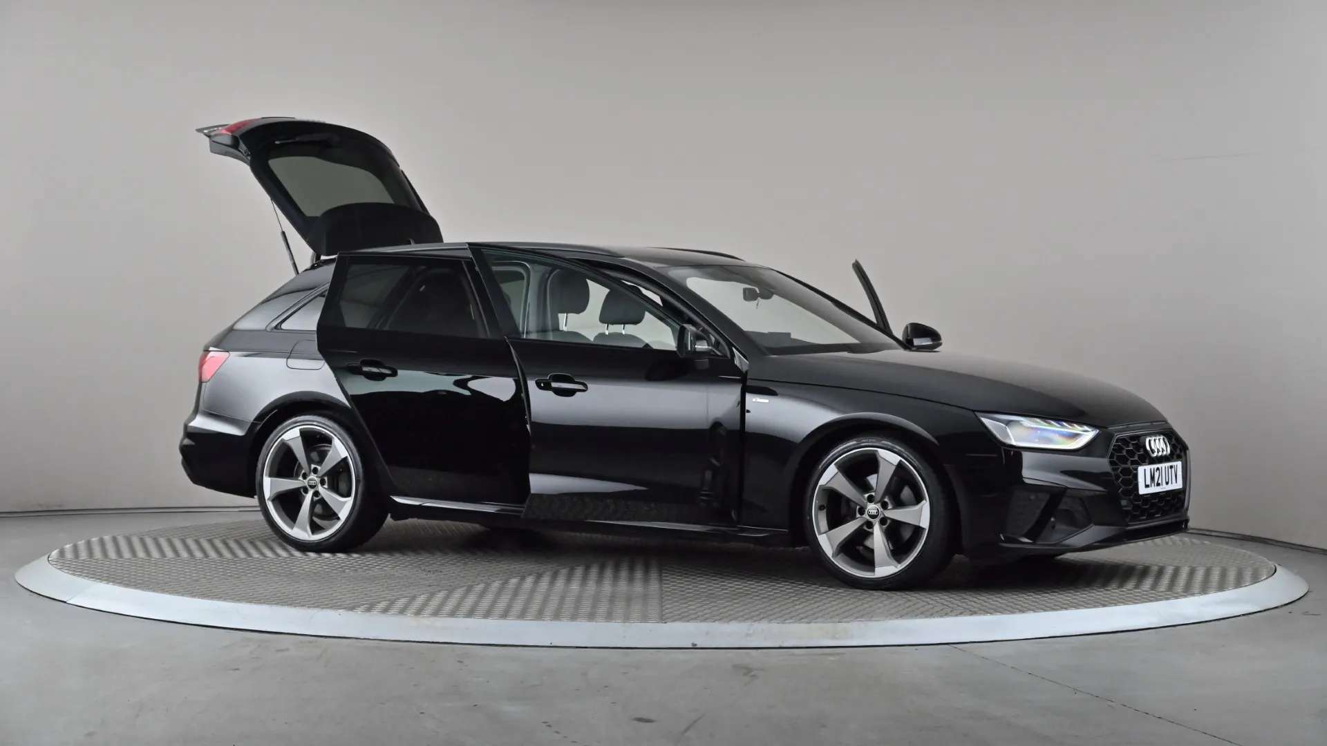 2021 AUDI A4 2021 AUDI A4