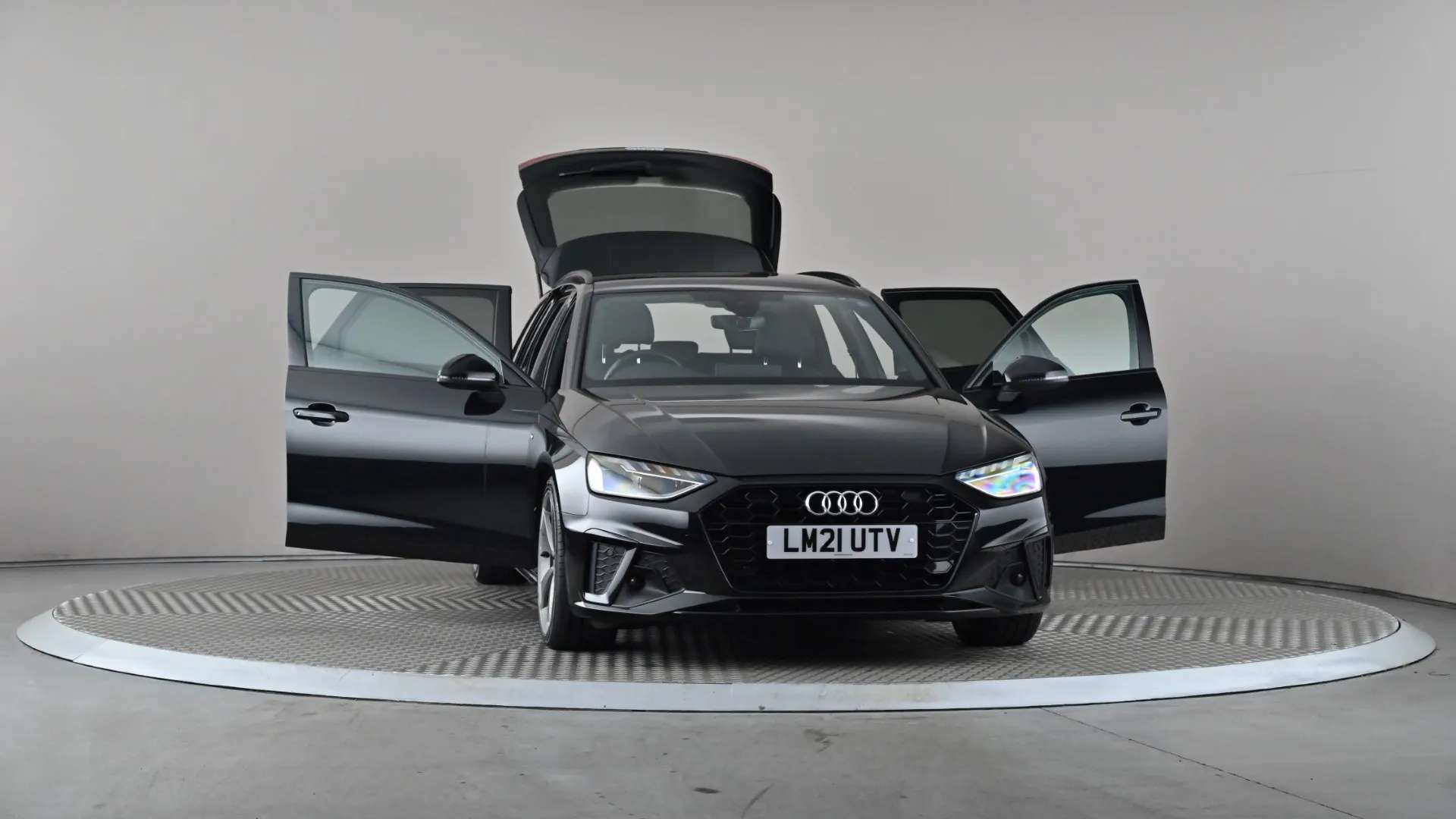 2021 AUDI A4 2021 AUDI A4