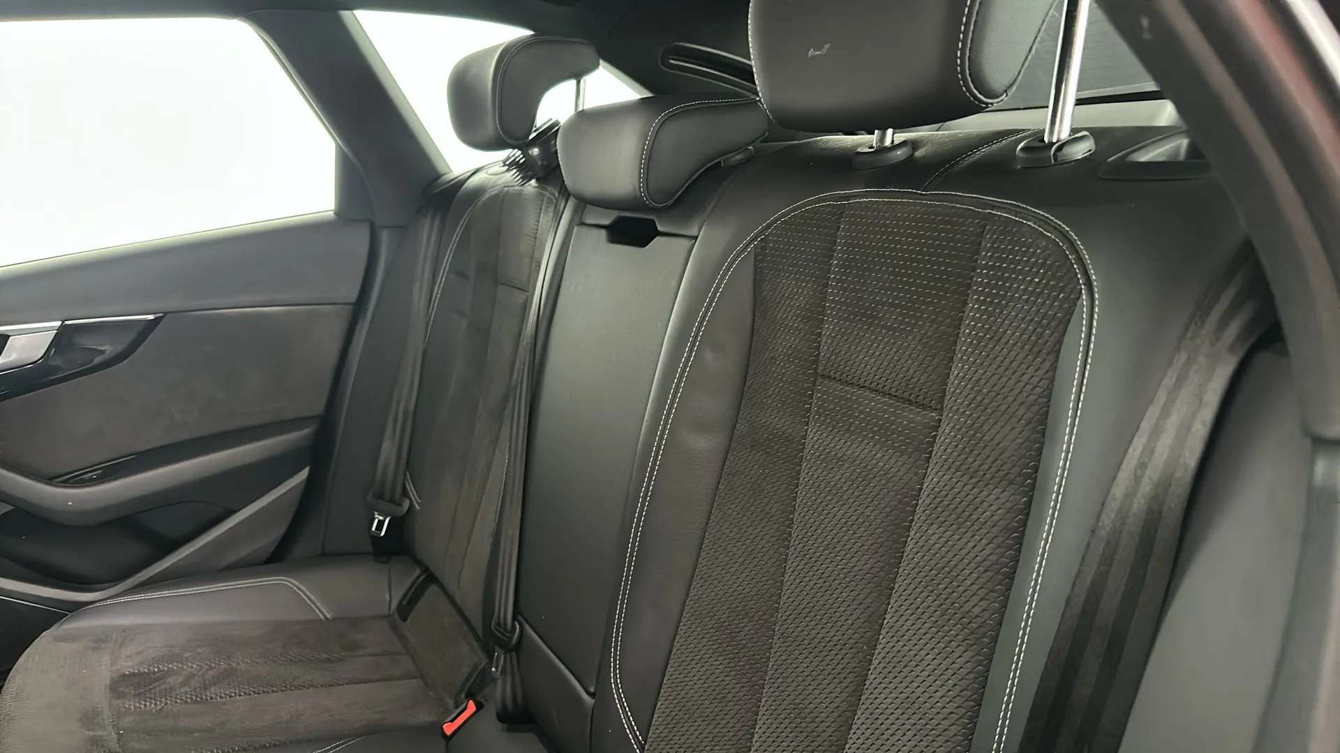 2021 AUDI A4 2021 AUDI A4