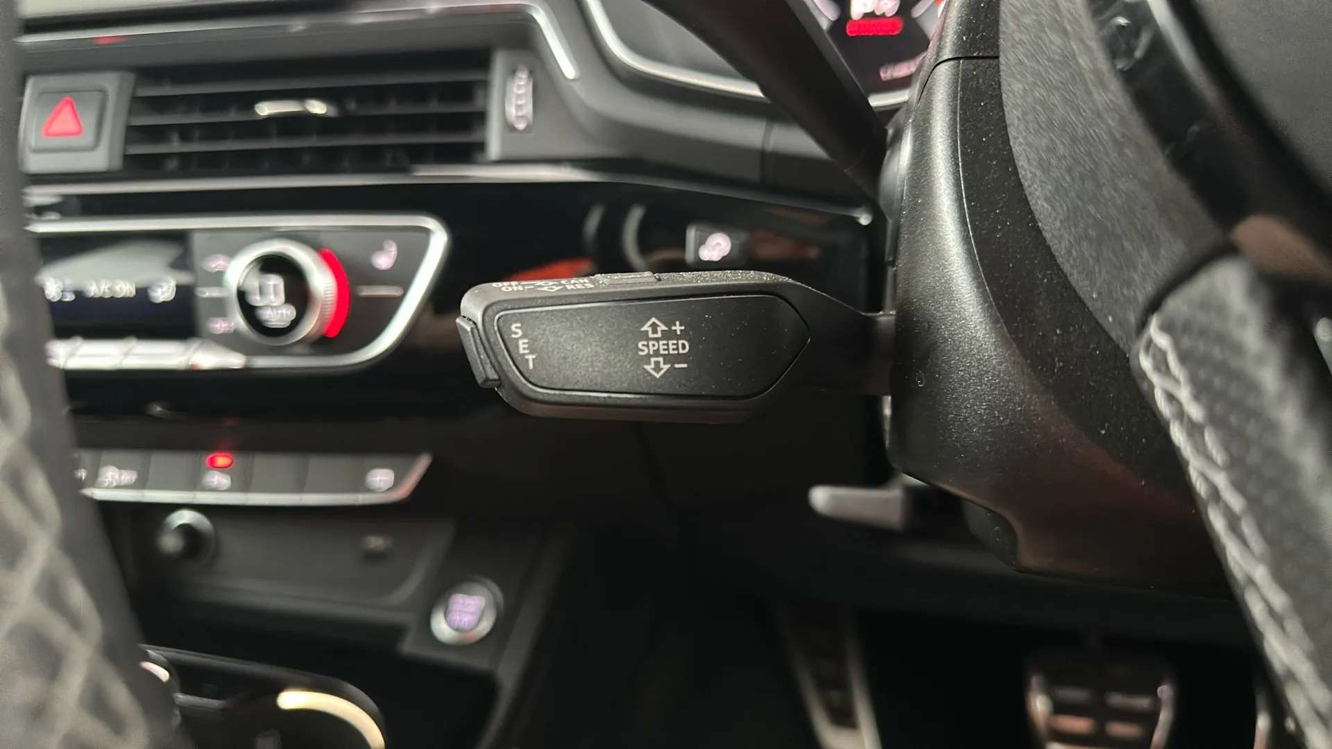 2021 AUDI A4 2021 AUDI A4
