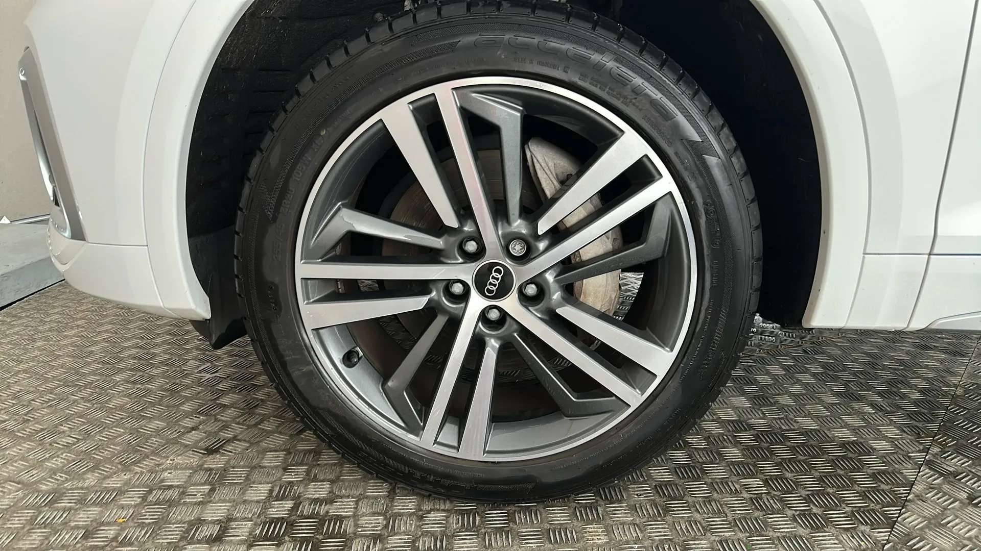 2021 AUDI Q5 2021 AUDI Q5