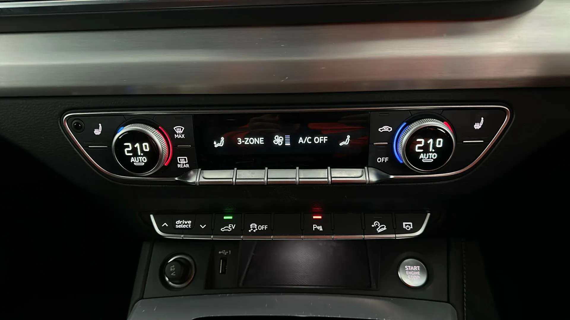 2021 AUDI Q5 2021 AUDI Q5