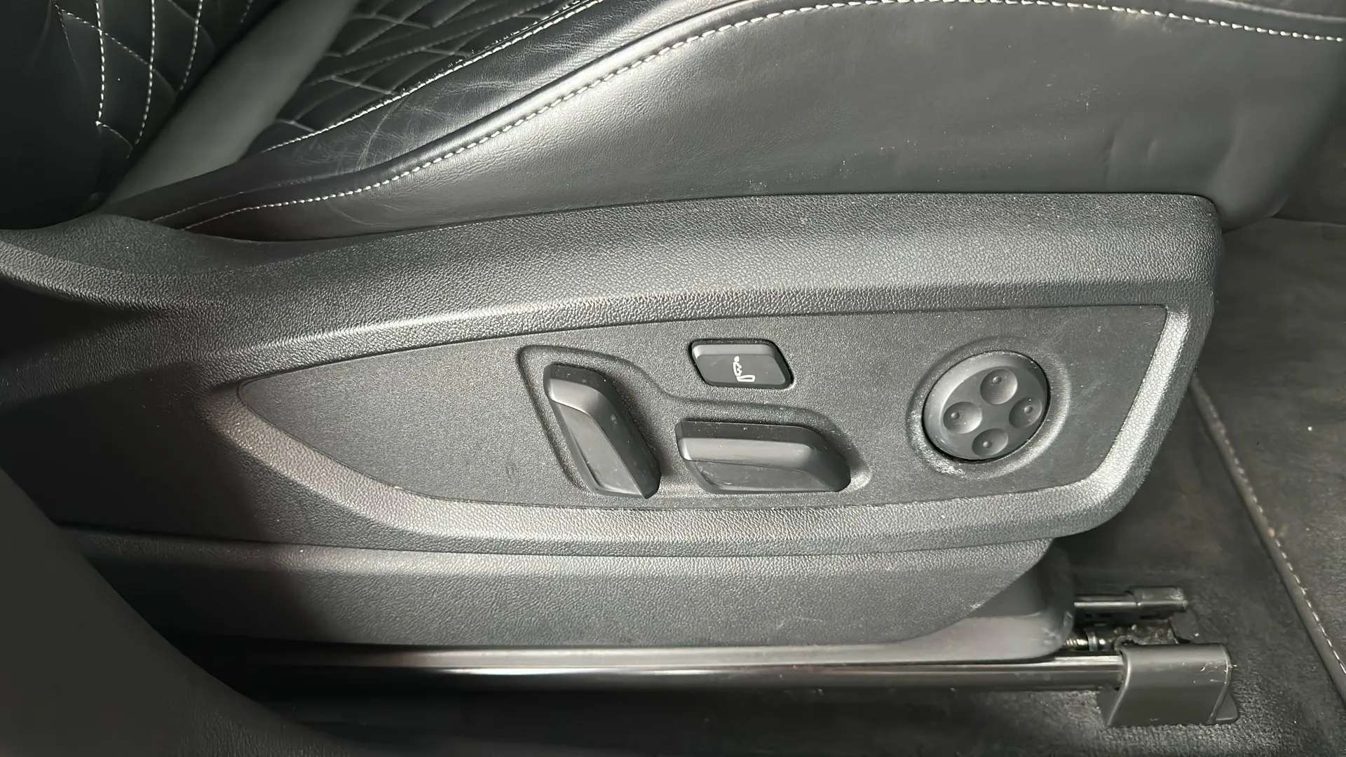 2021 AUDI Q5 2021 AUDI Q5