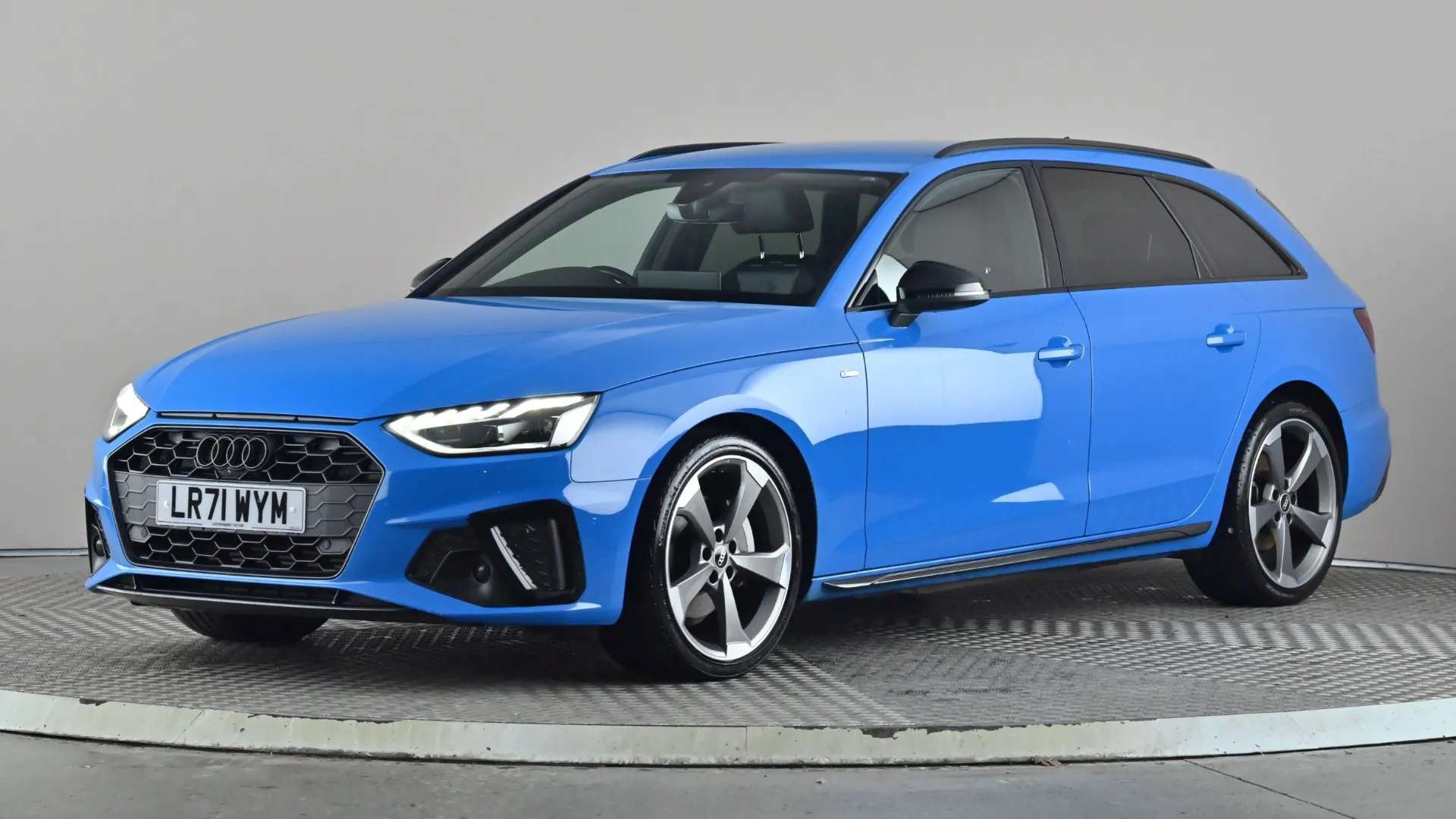 2021 AUDI A4 2021 AUDI A4