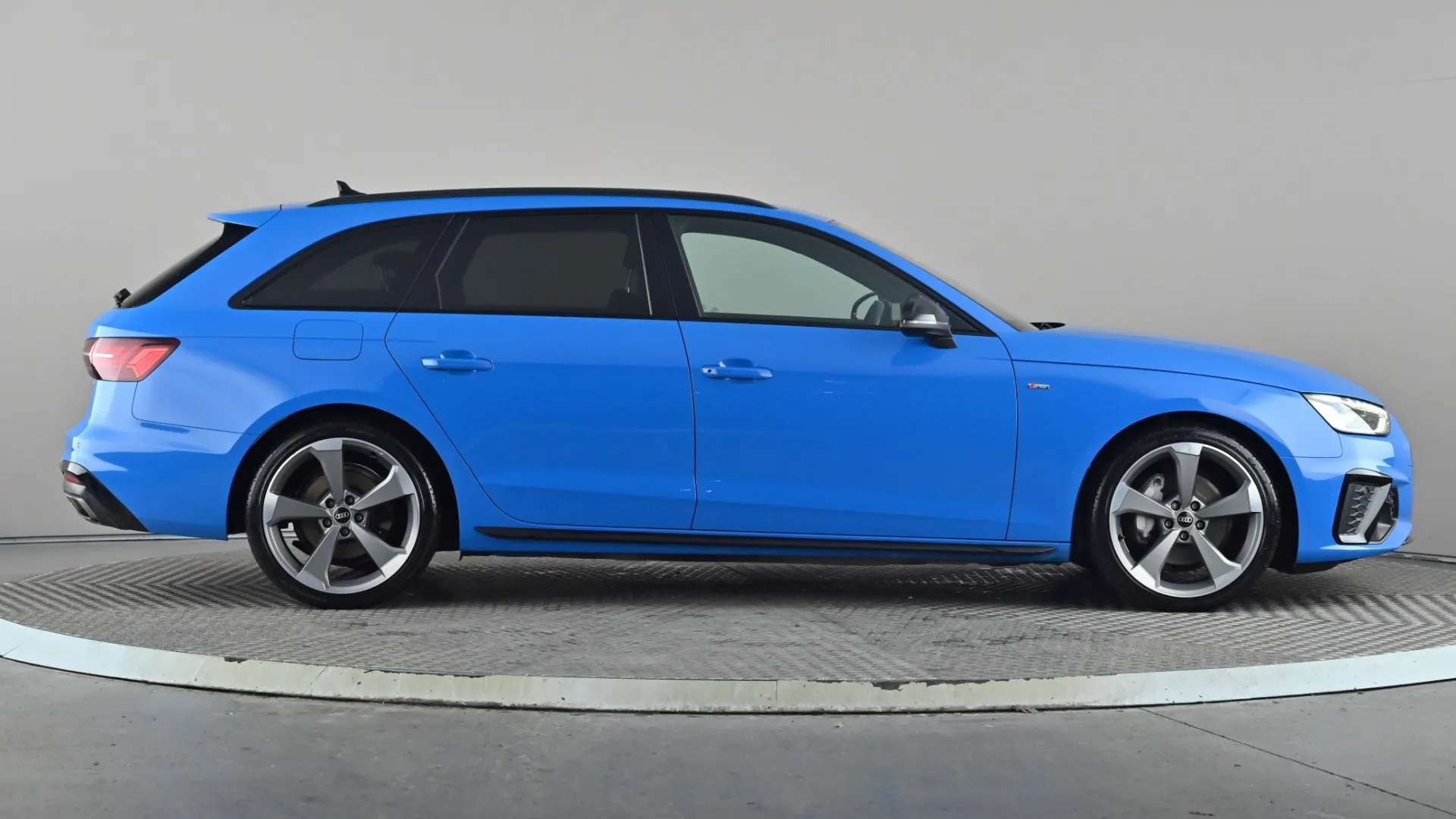 2021 AUDI A4 2021 AUDI A4