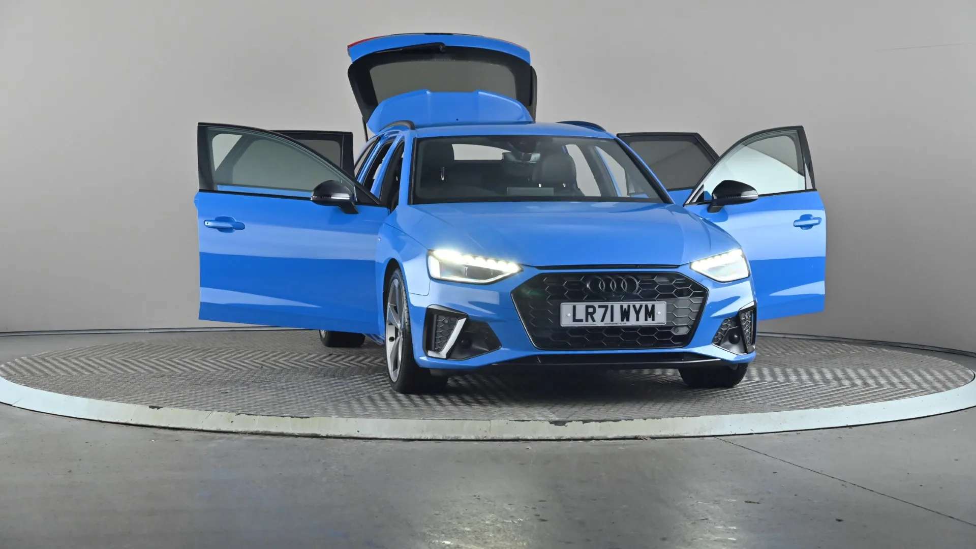 2021 AUDI A4 2021 AUDI A4