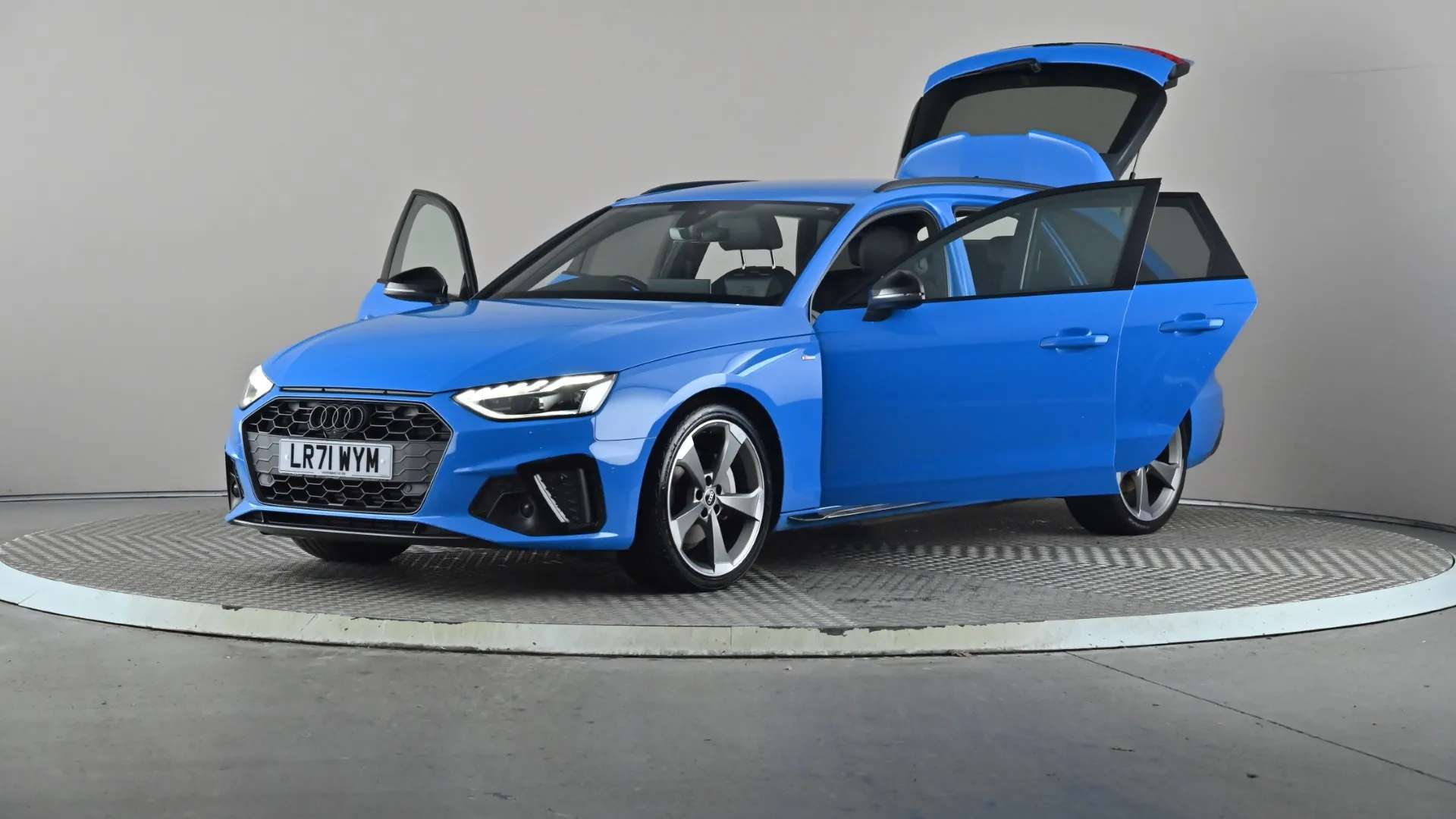 2021 AUDI A4 2021 AUDI A4