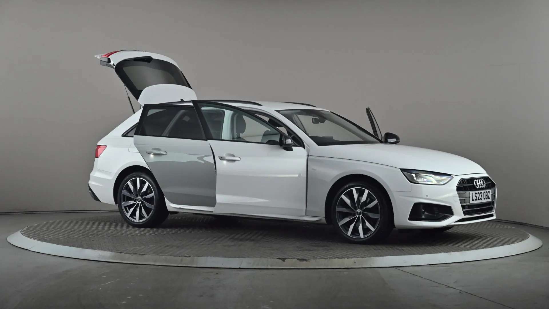 2023 AUDI A4 2023 AUDI A4